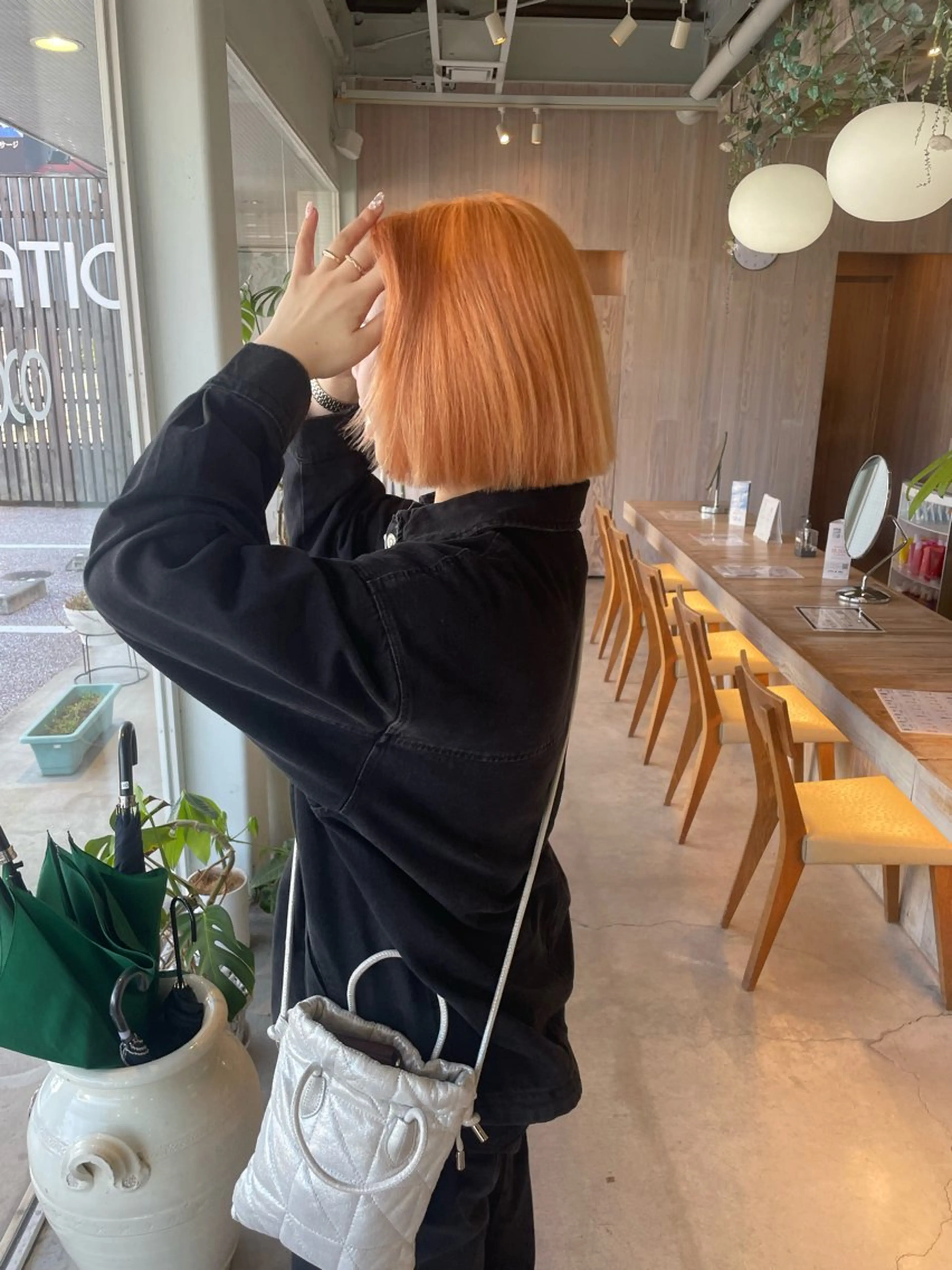 ショート カラー レイヤーカット/ マリアのヘアスタイル