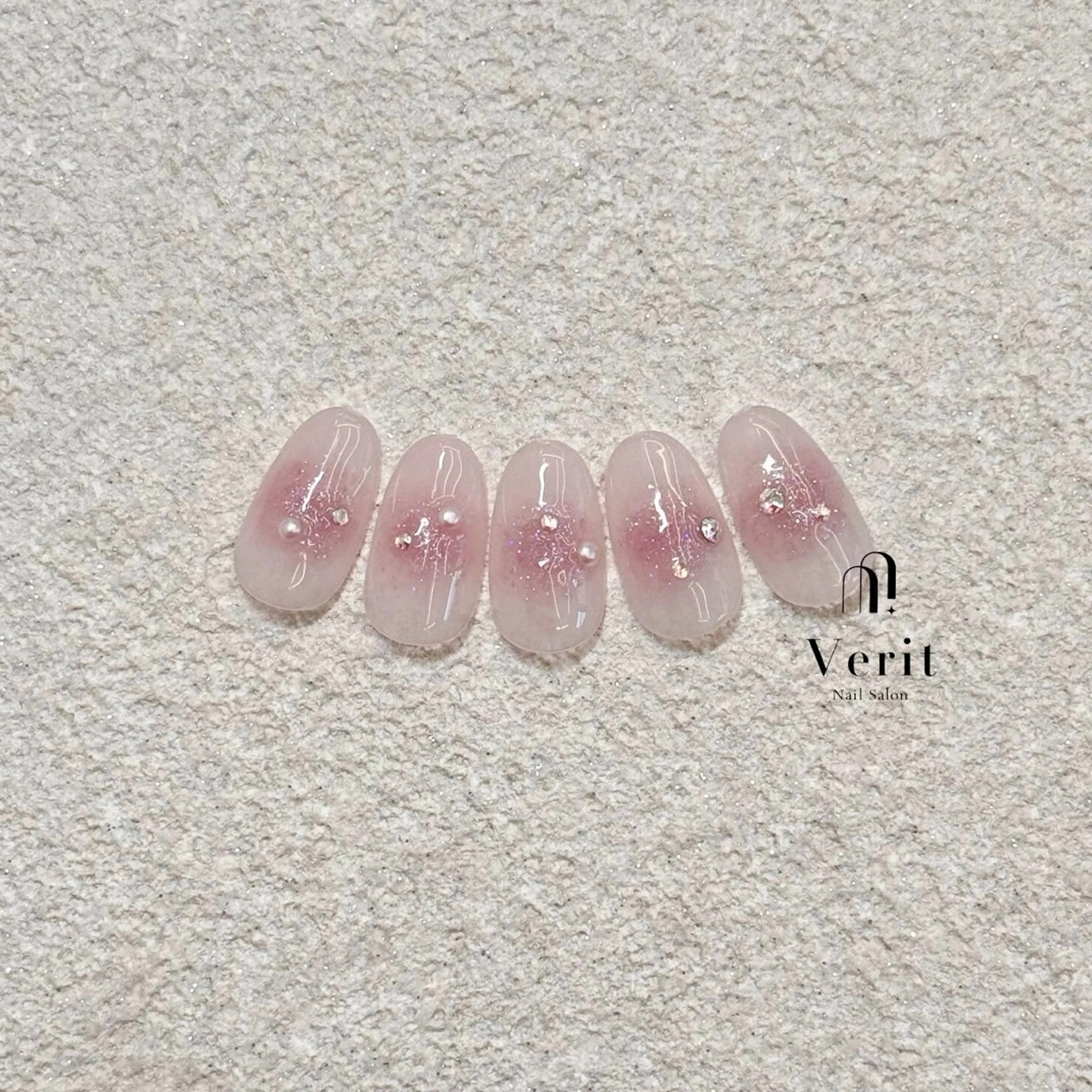 ネイル アートネイル Kurumi (Verit大森店)のネイルデザイン