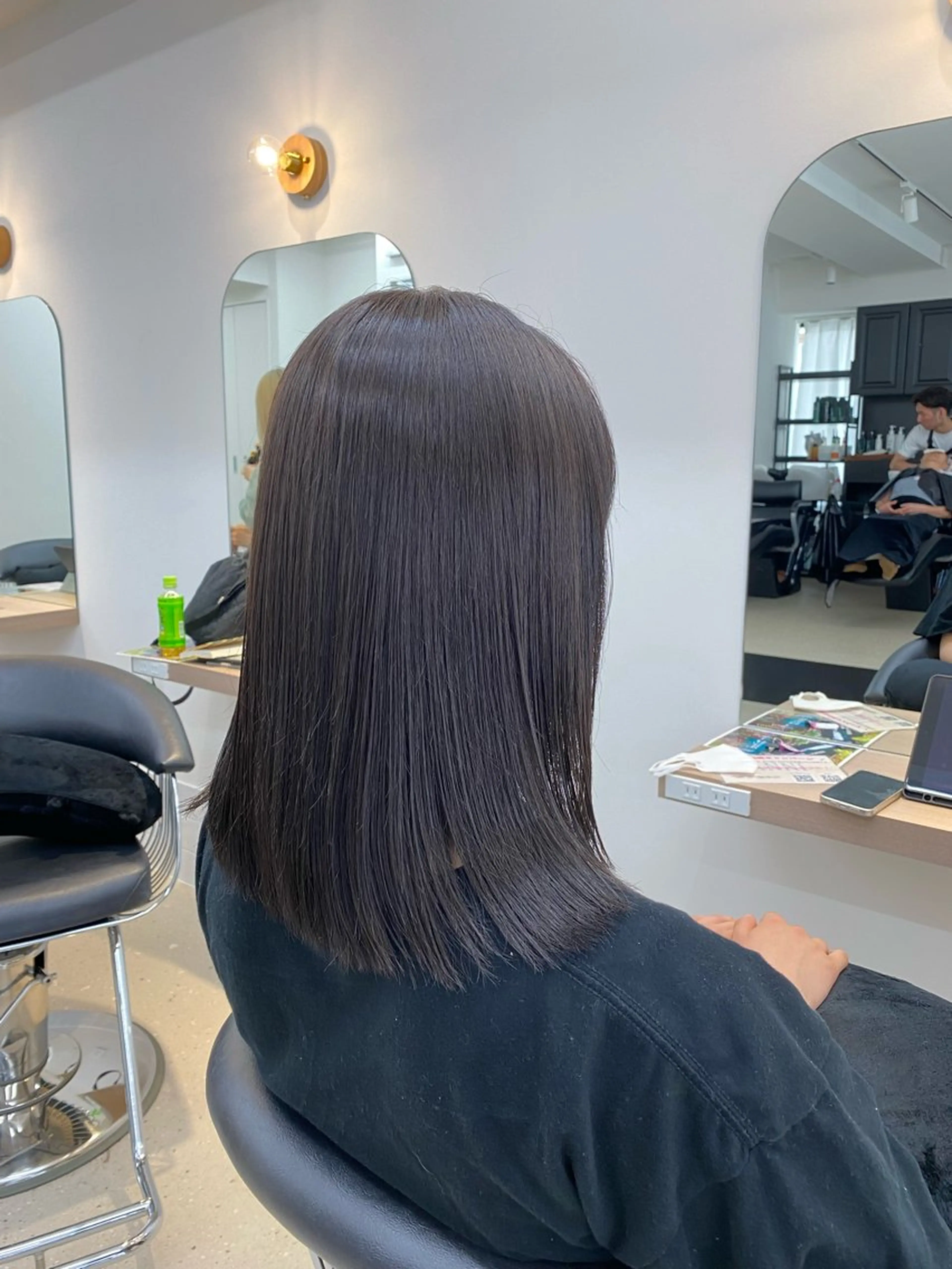 ミディアム 小川 凜華のヘアスタイル