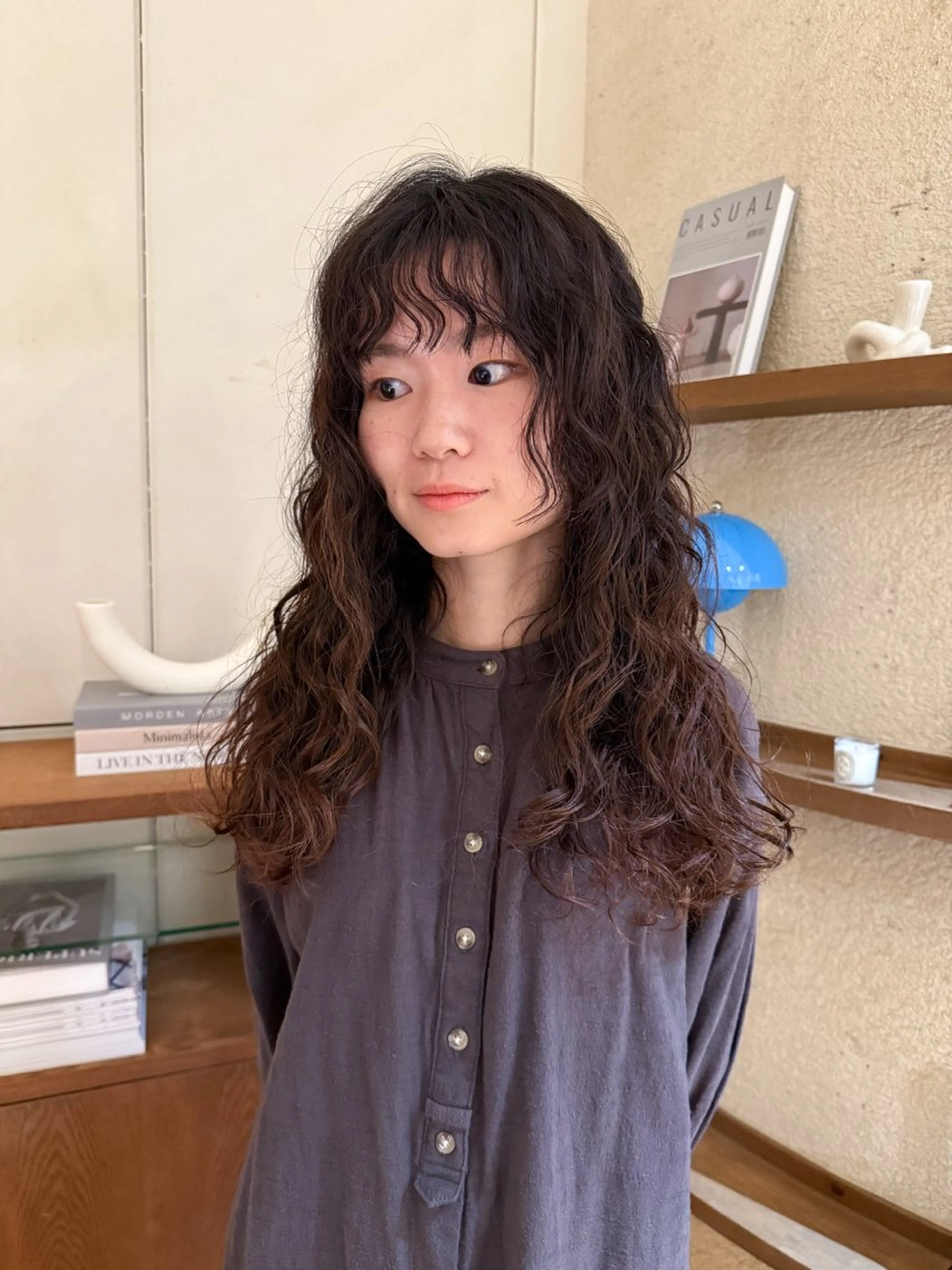 ロング パーマ ロングレイヤー 顔まわりレイヤー レイヤーカット ロング 松尾/パーマ/堀江 心斎橋/なんばのヘアスタイル