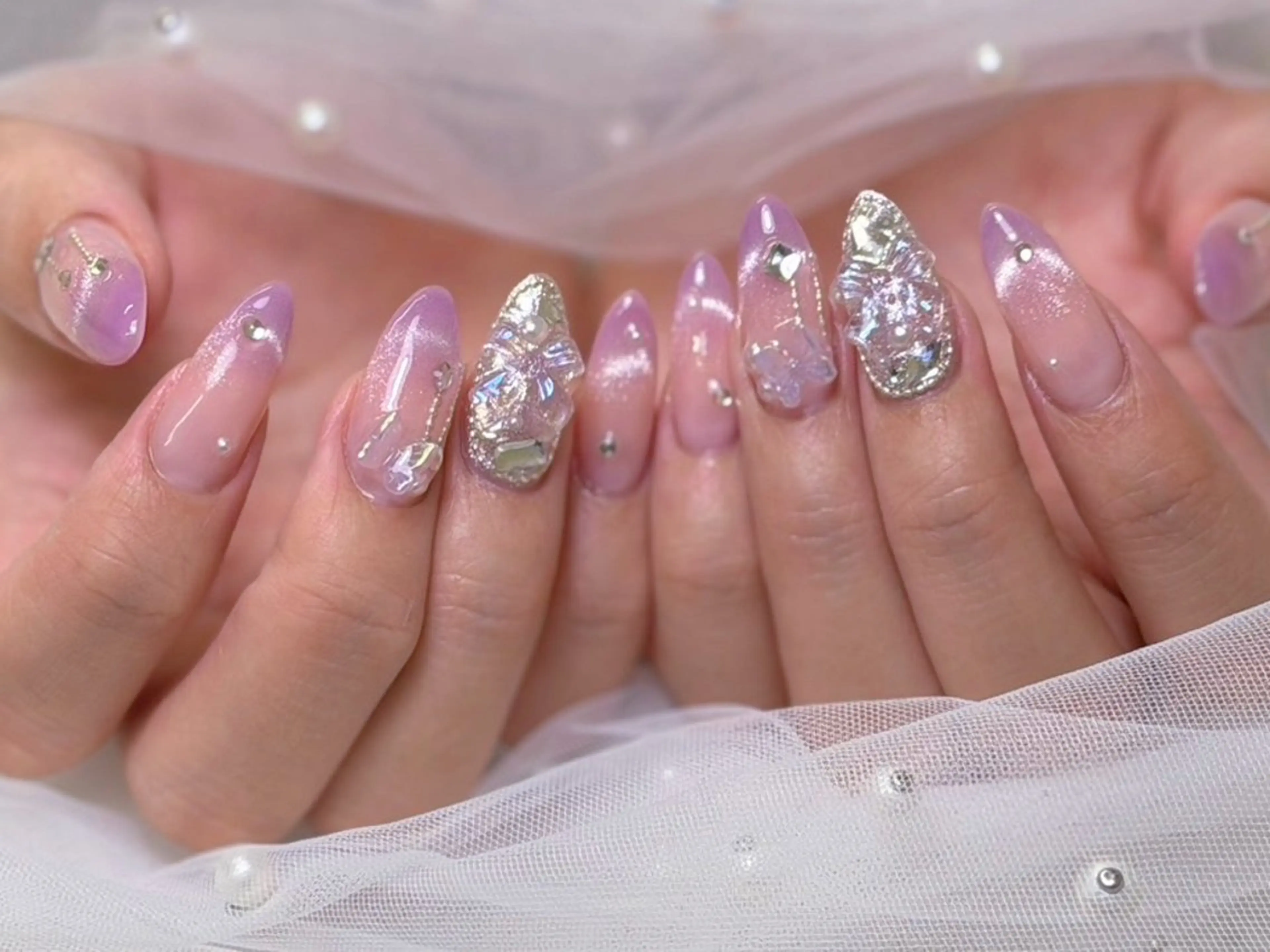 ネイル lucky nail 歌舞伎町のネイルデザイン