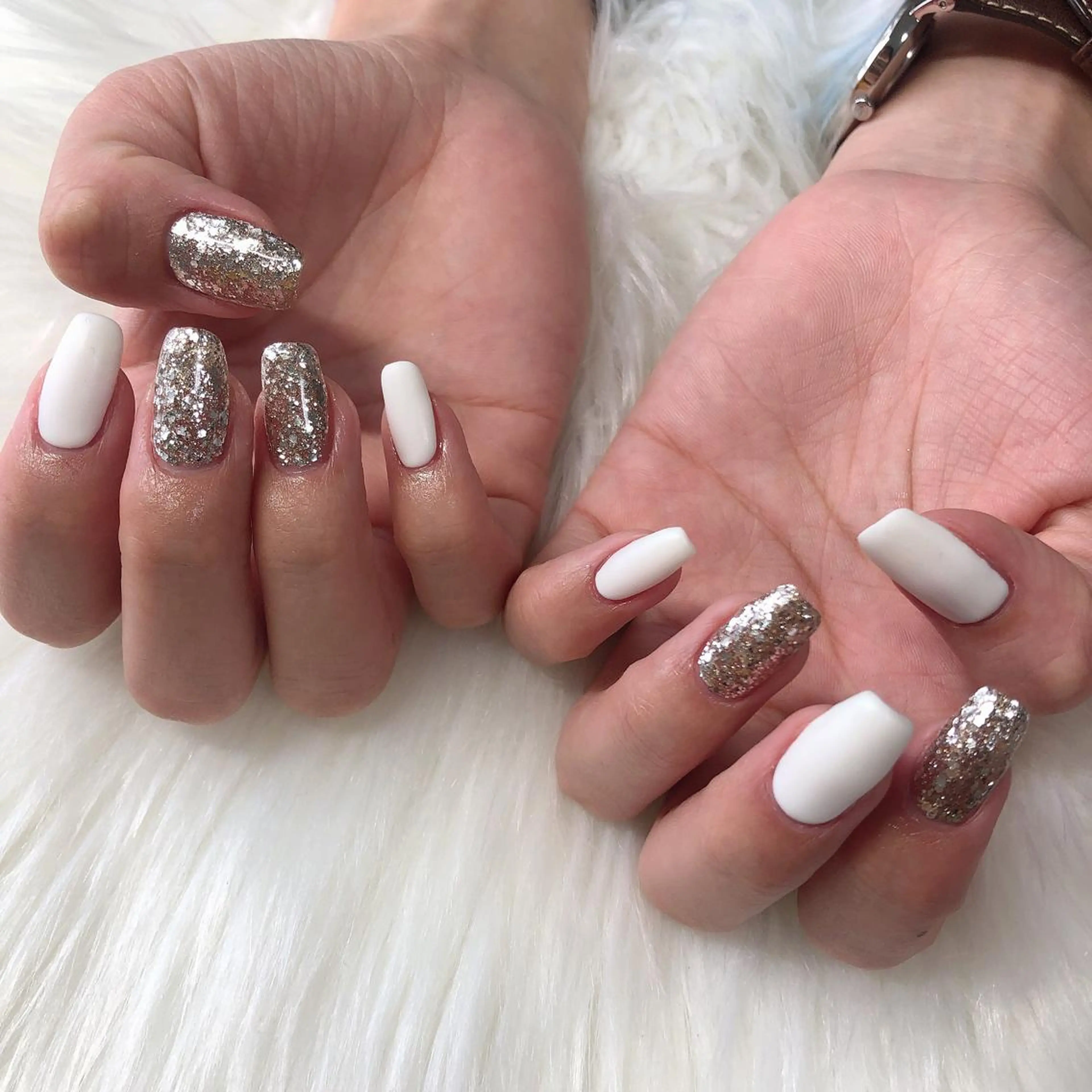 ネイル ハンドネイル 西岡 杏のネイルデザイン