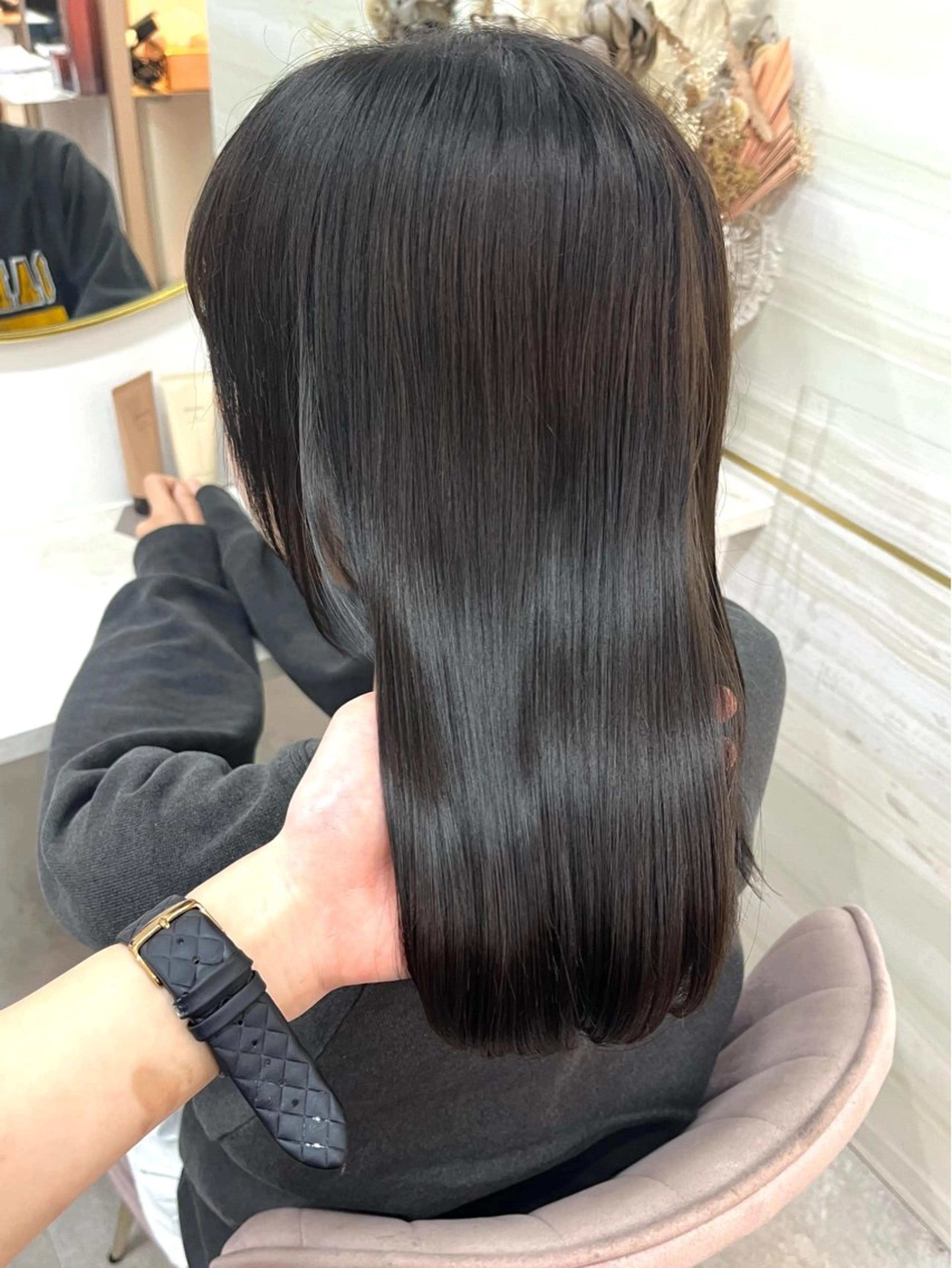 ミディアム カラー トリートメント 🏹あみ🏹暗髪 /オリーブ/髪質改善のヘアスタイル