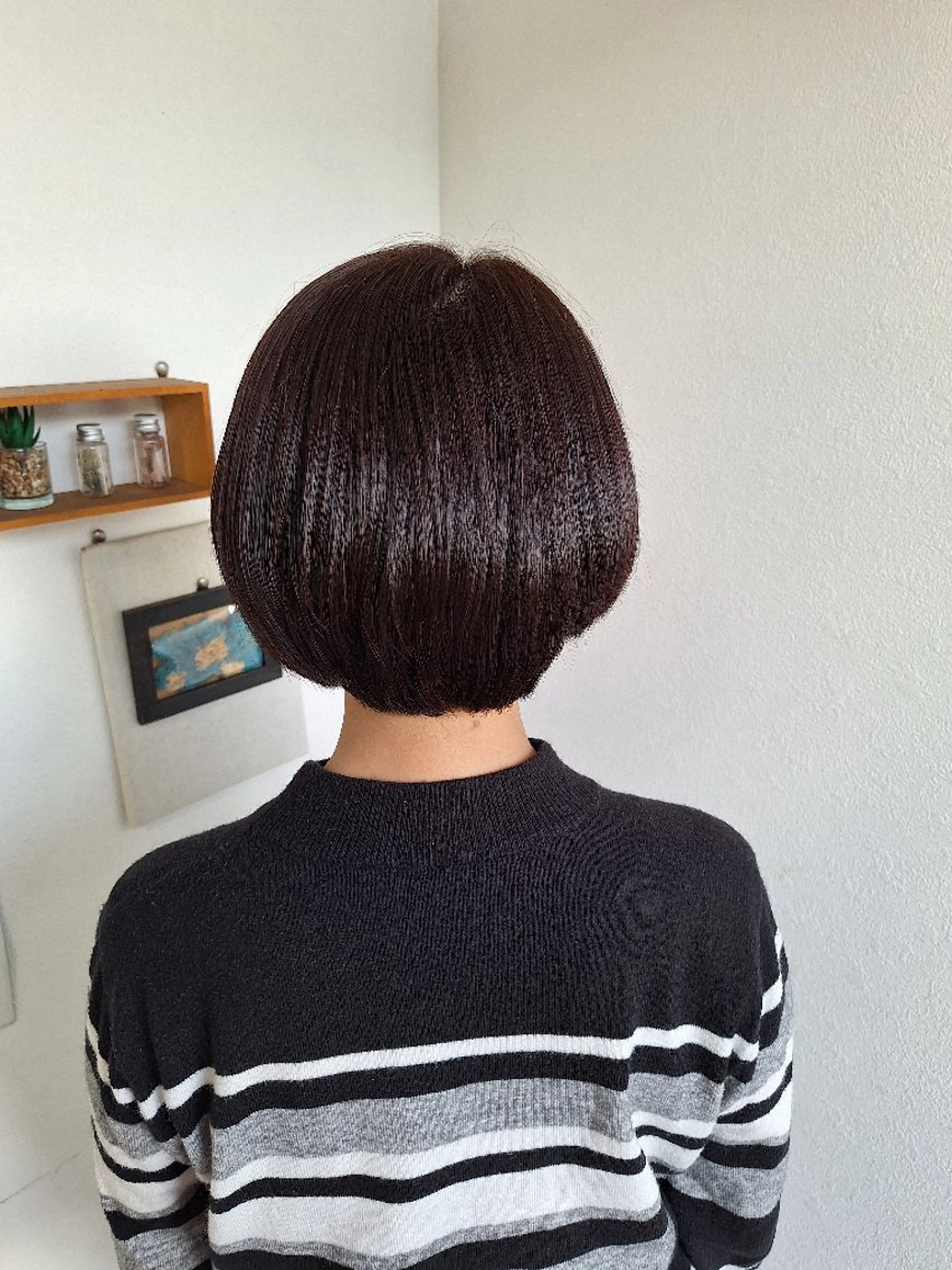 ショート アクイール 前田 千晶のヘアスタイル