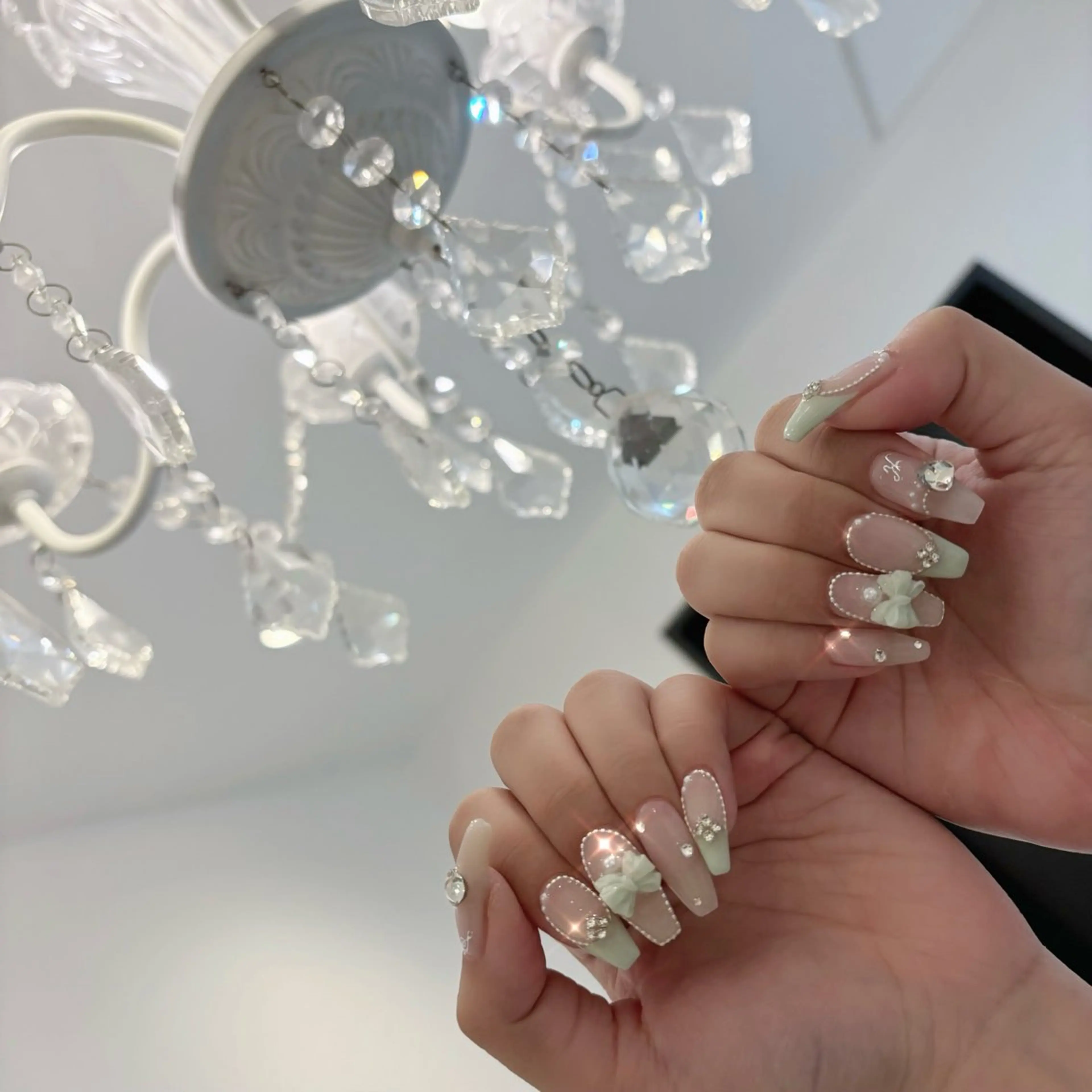 ネイル ハンドネイル 吉川 怜那のネイルデザイン