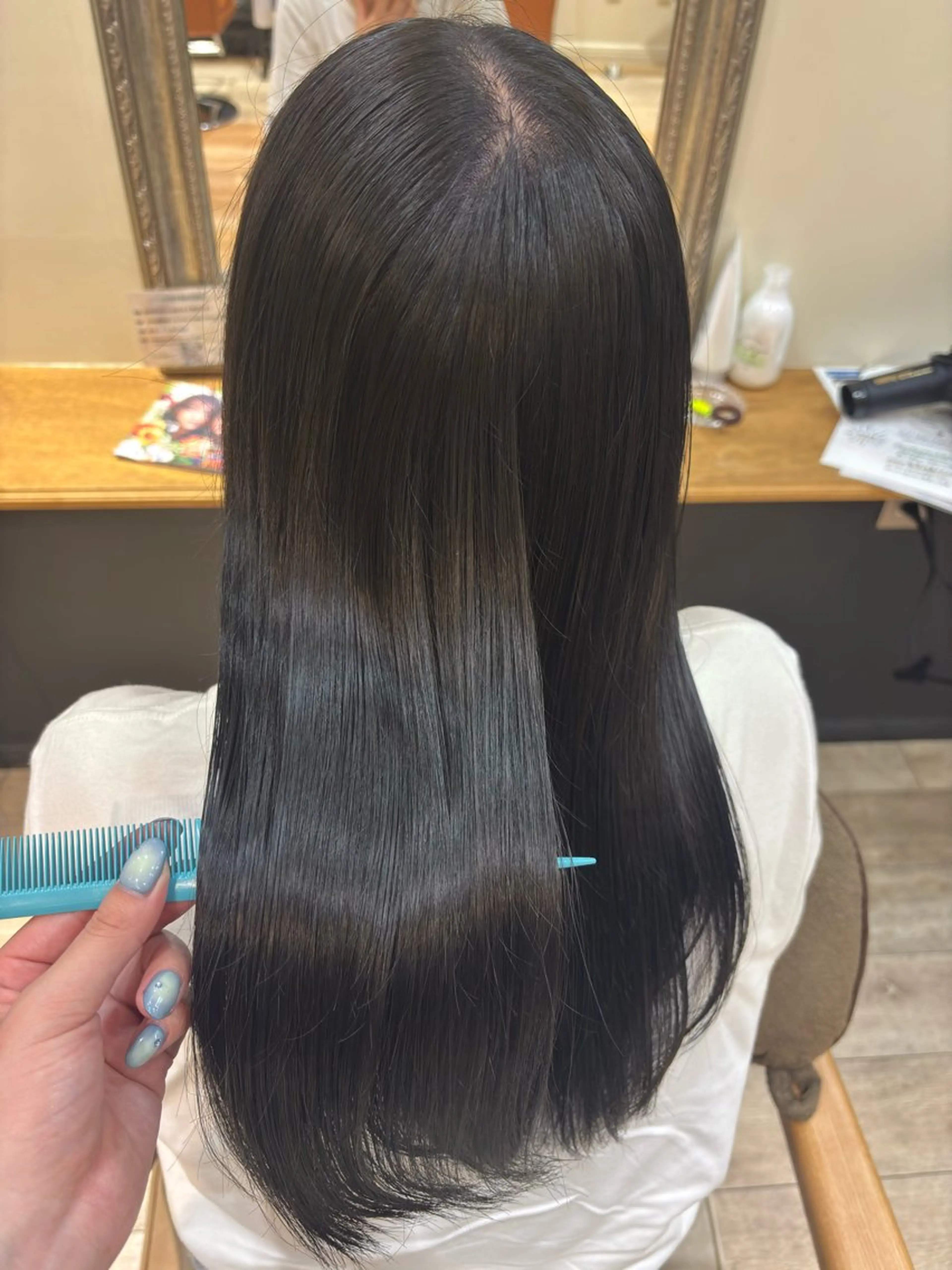 セミロング ヘアカラー ななか /KOKOROのヘアスタイル