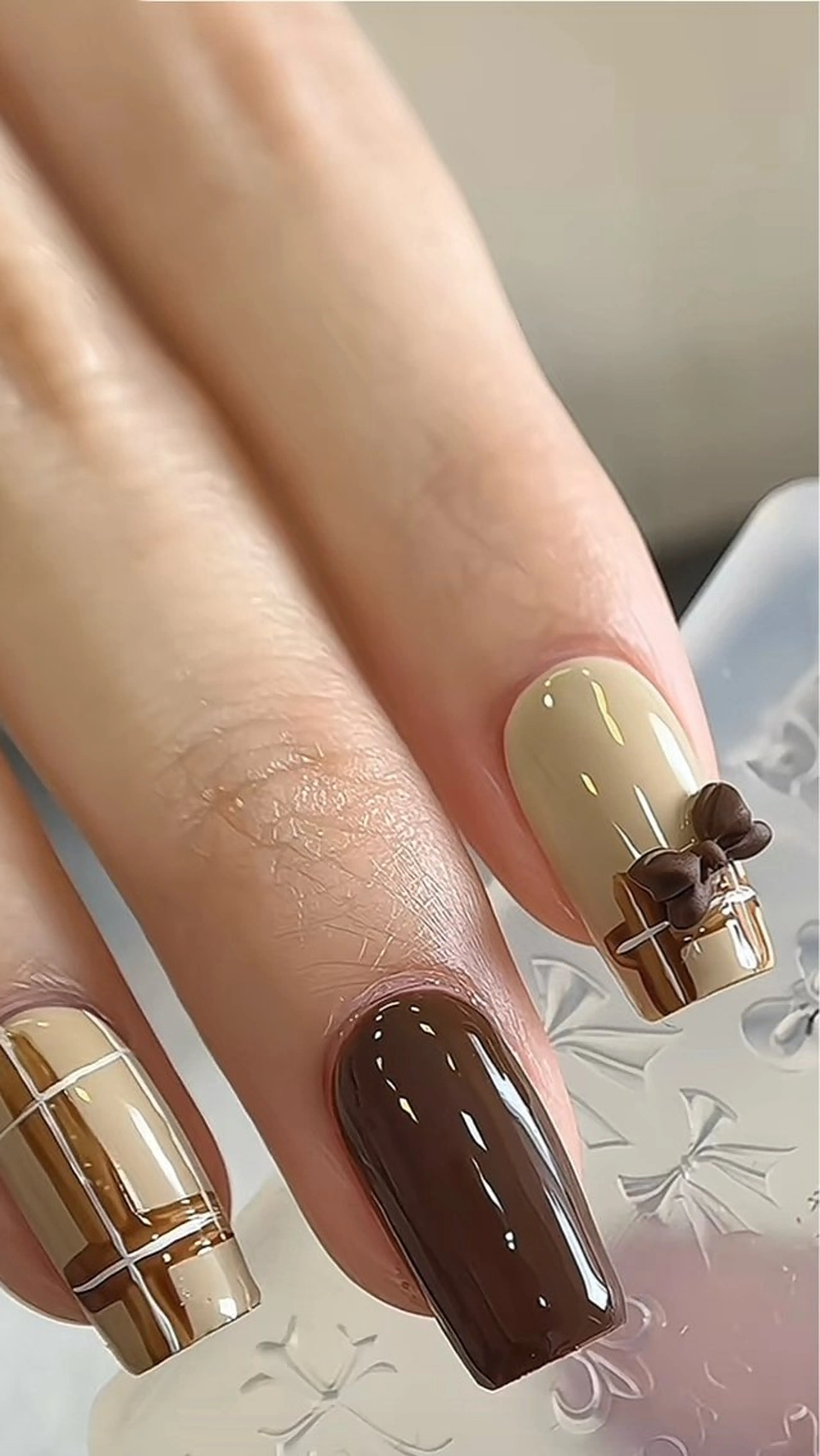 ネイル アニー ルナのネイルデザイン