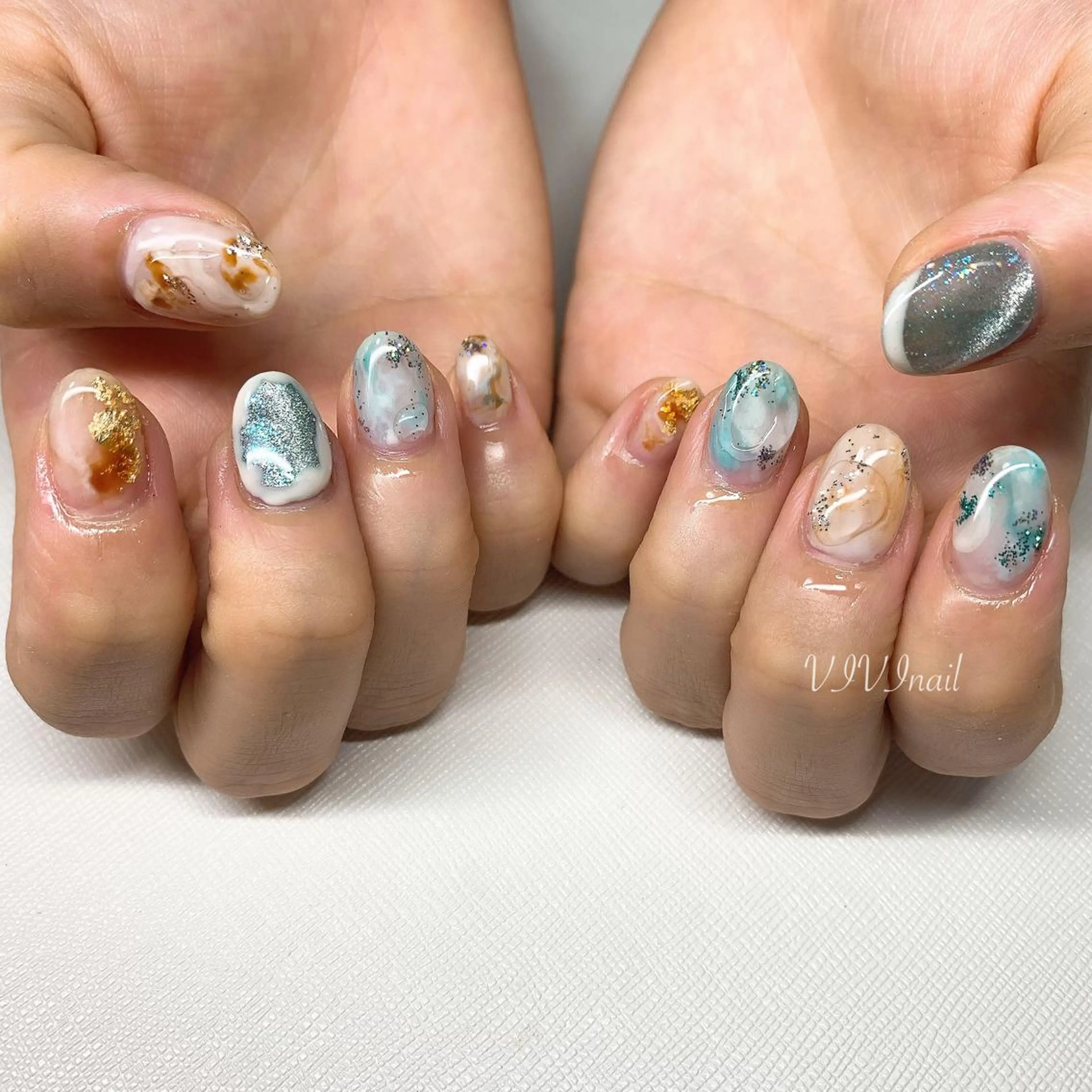 ネイル ニュアンスネイル ハンドネイル vivi nailのネイルデザイン