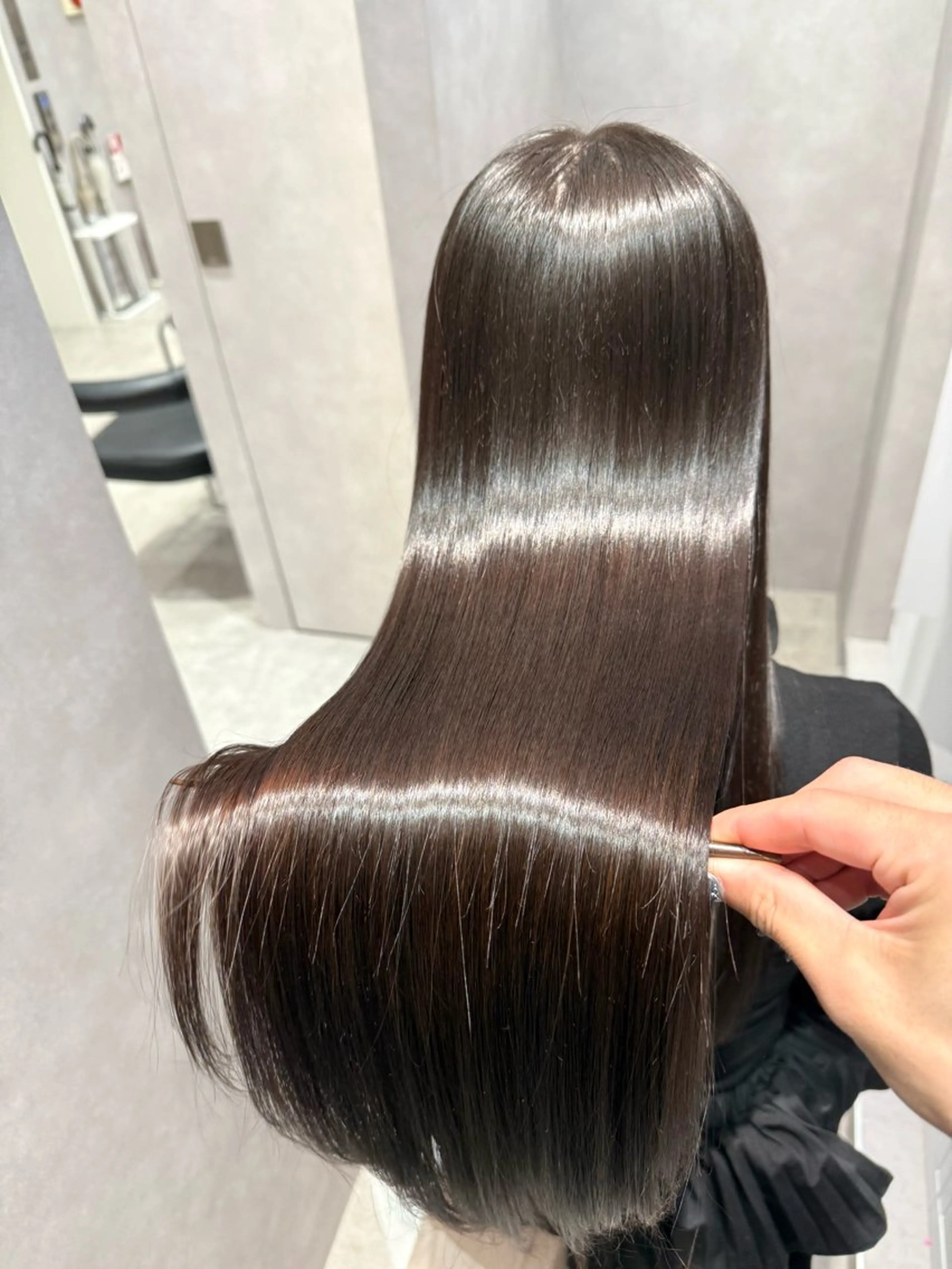 ロング カラー パーマ ヘアアレンジ 髪質改善 縮毛矯正 トリートメント ストレートパーマ 縮毛矯正/髪質改善/ ブリーチ毛/木元渓太のヘアスタイル