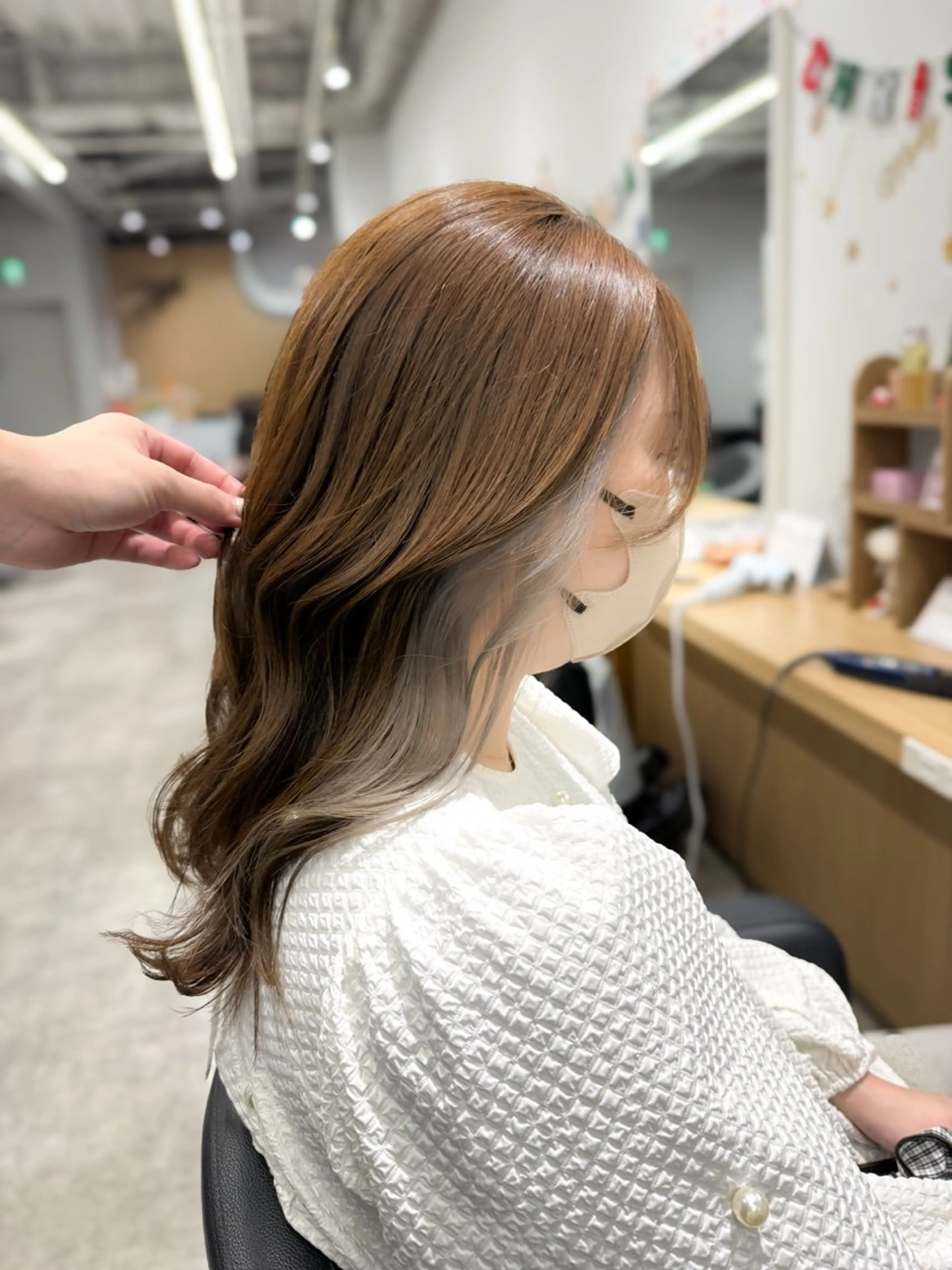 ロング カラー ブリーチ インナーカラー カット ヘアカラー 巻ける髪質改善🫧ハ イライト/永田汰伊智のヘアスタイル