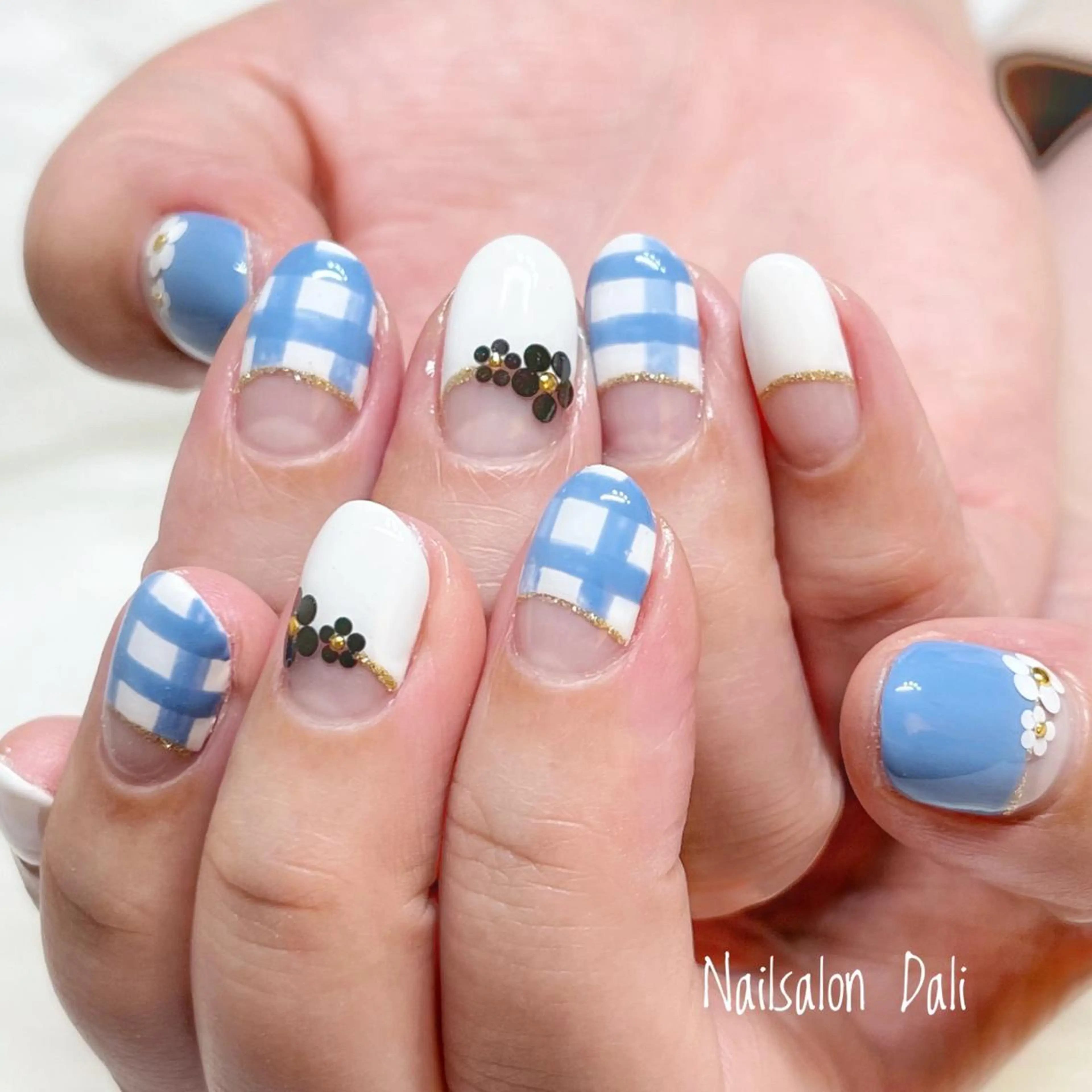 ネイル Nailsalon Daliのネイルデザイン