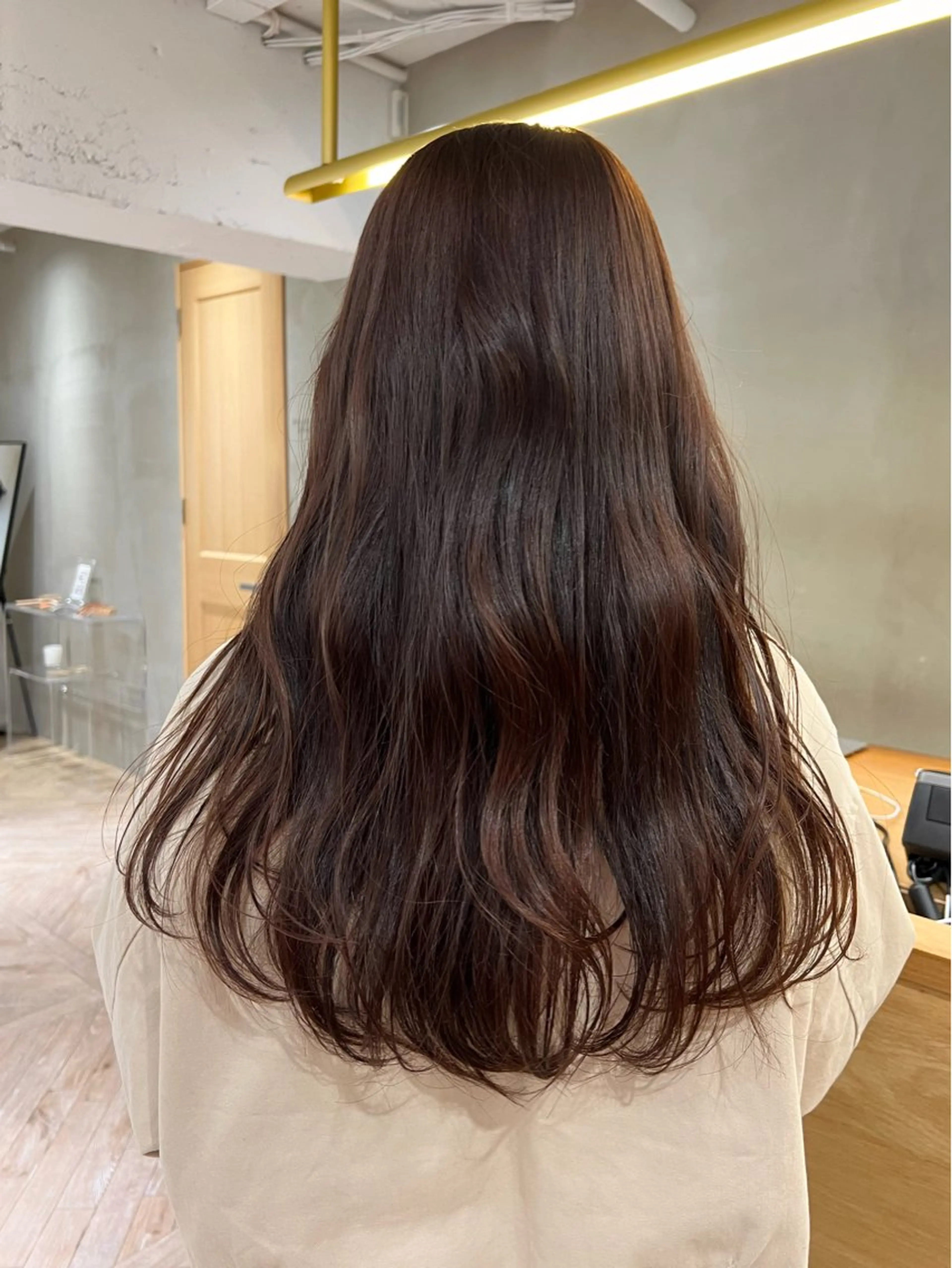 ロング ヘアカラー トリートメント 似合わせレイヤー ＆透明感カラーのヘアスタイル