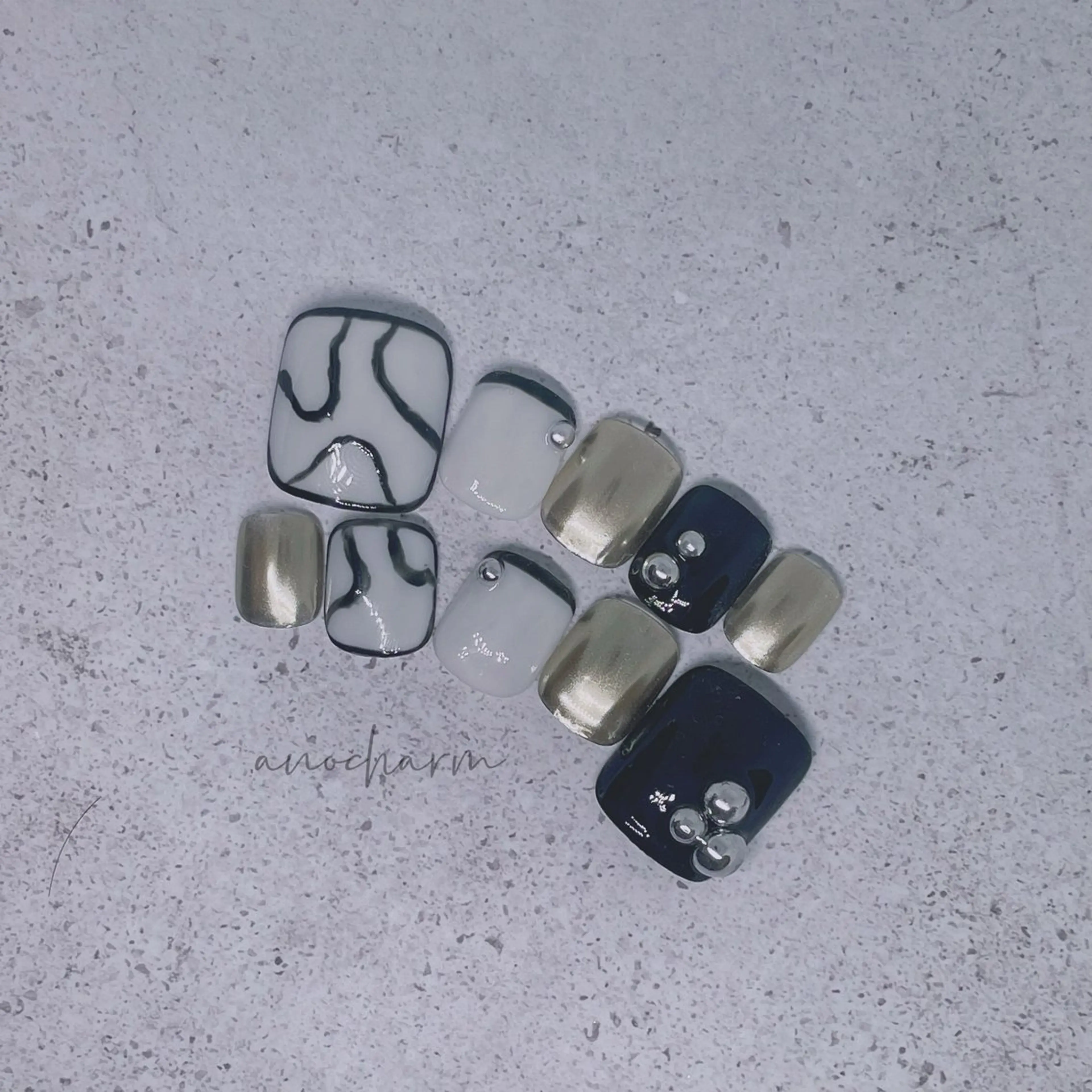 ネイル フットネイル anocharm _annaのマツエク・マツパデザイン