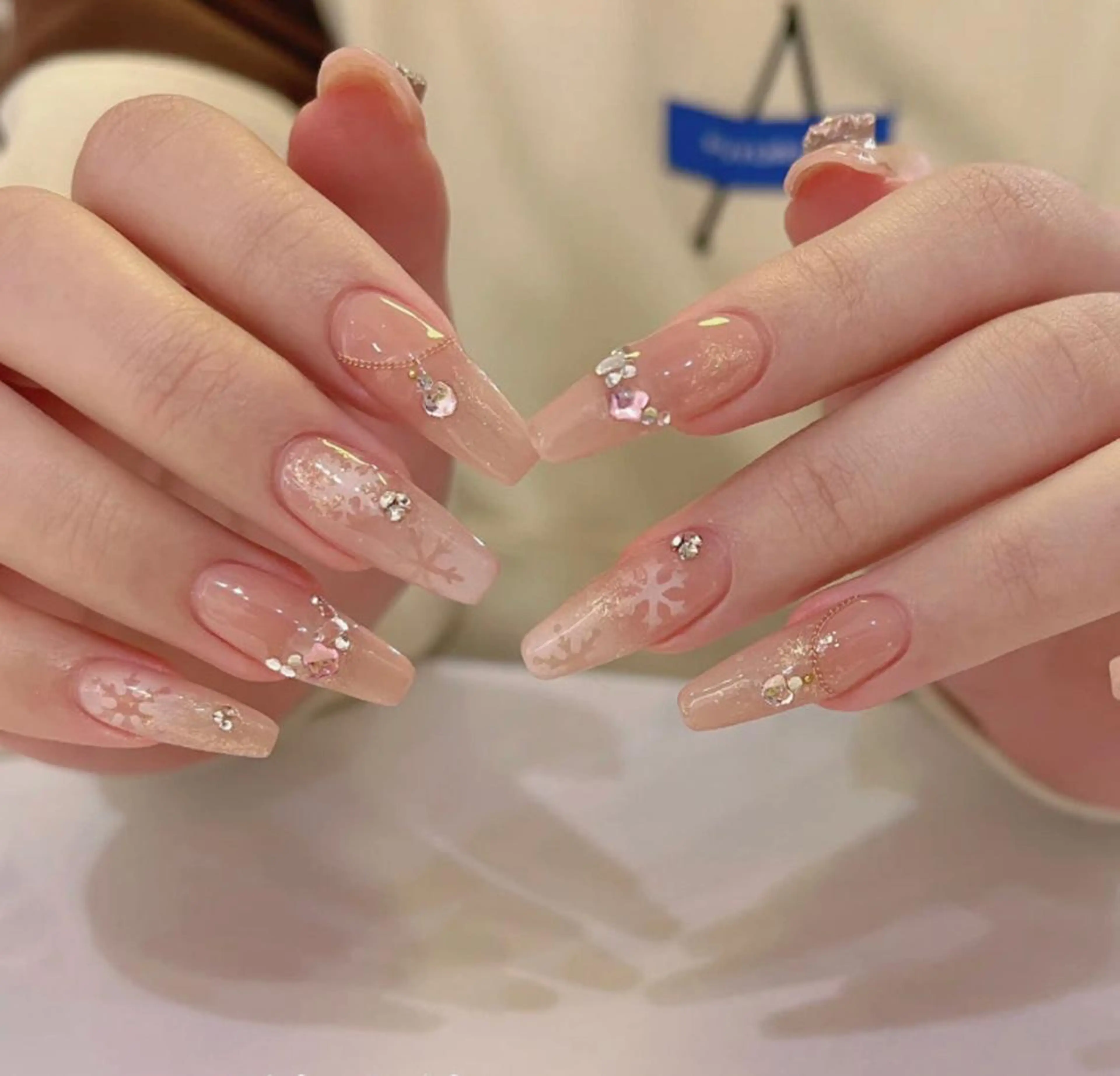 ネイル ハンドネイル Queens マオのネイルデザイン