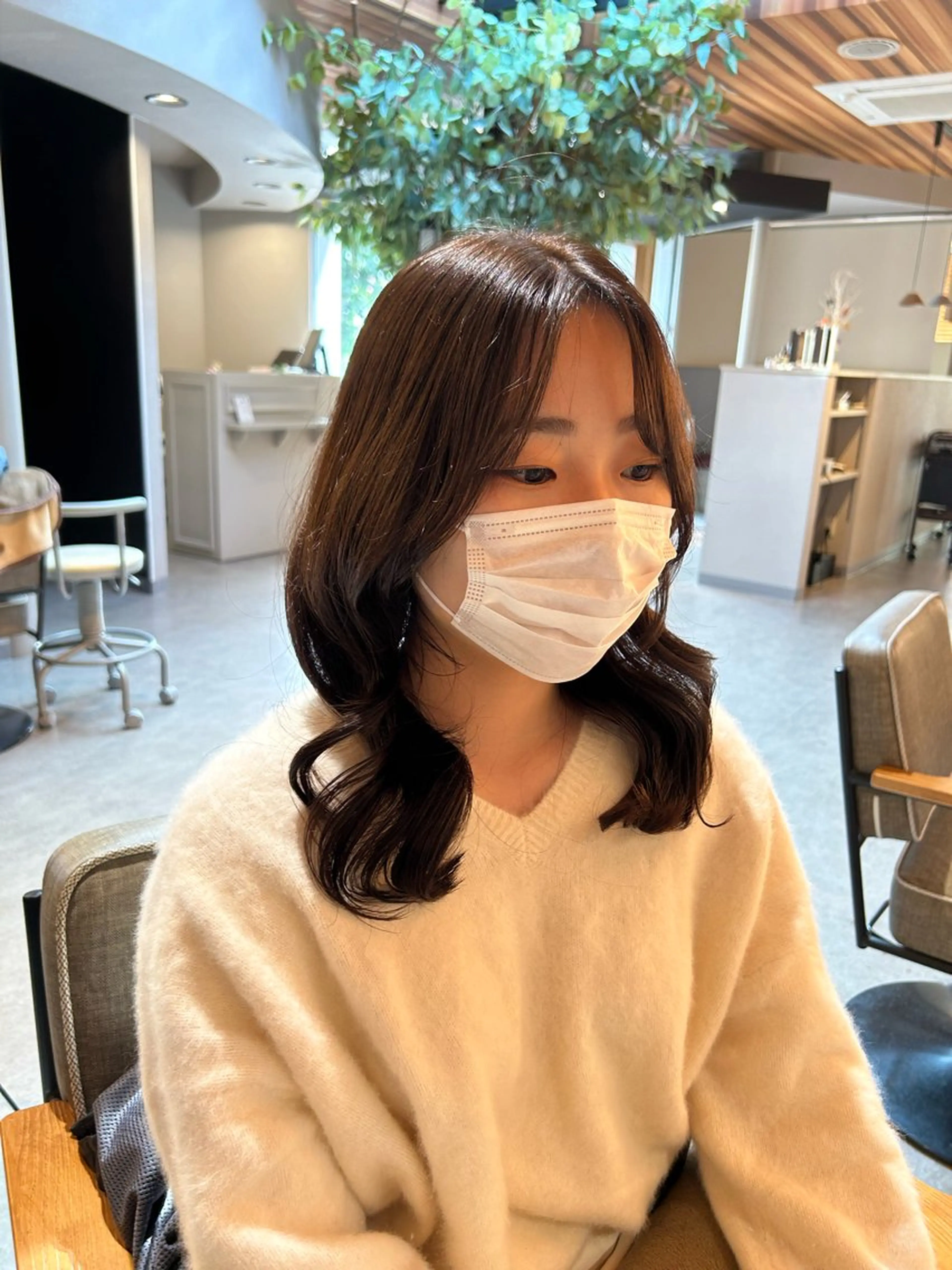 🕊️カット+ケアカラー+トリートメントの写真