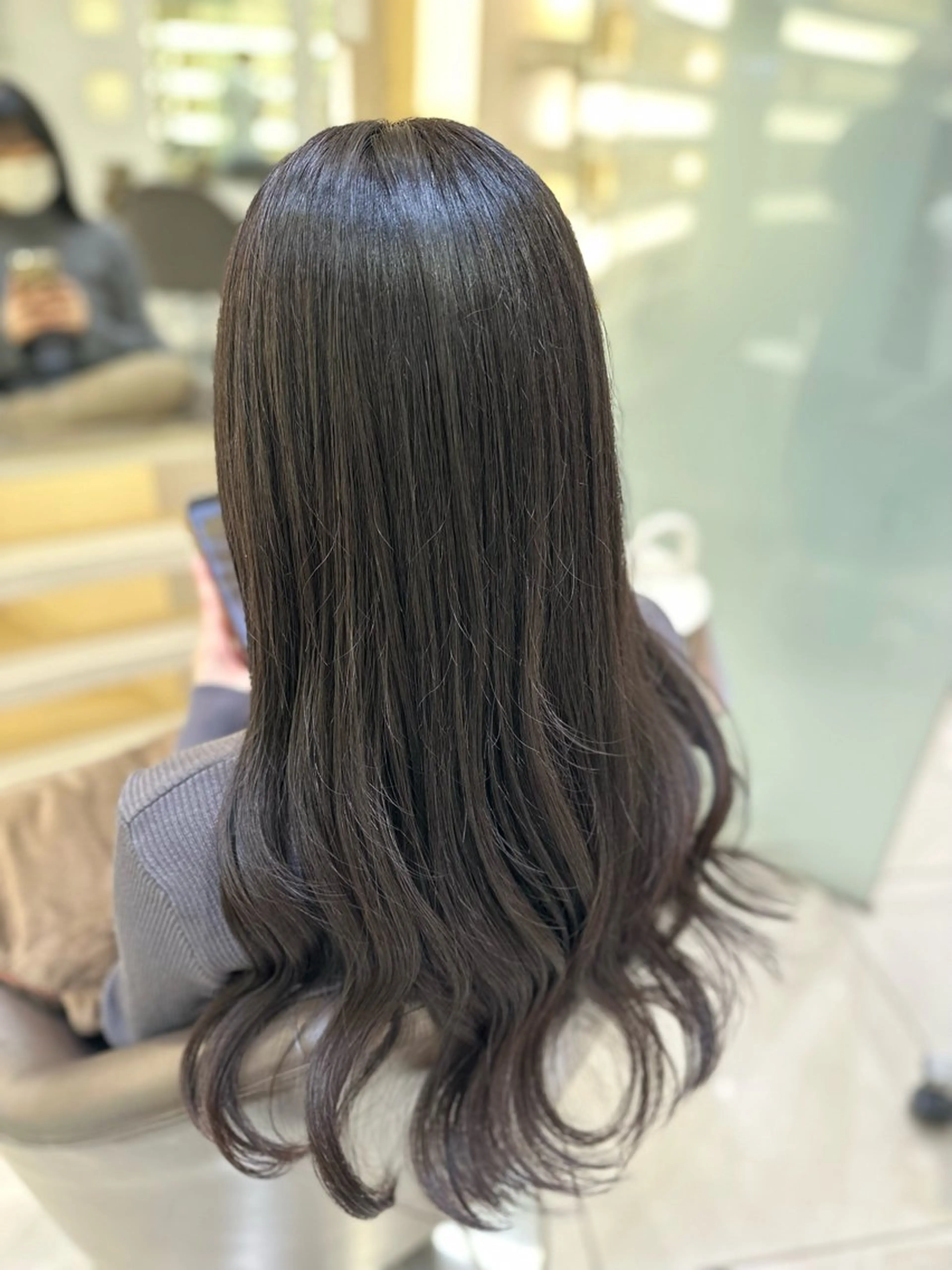 ロング カラー タイトボブ個性派カラ ーAKANEのヘアスタイル