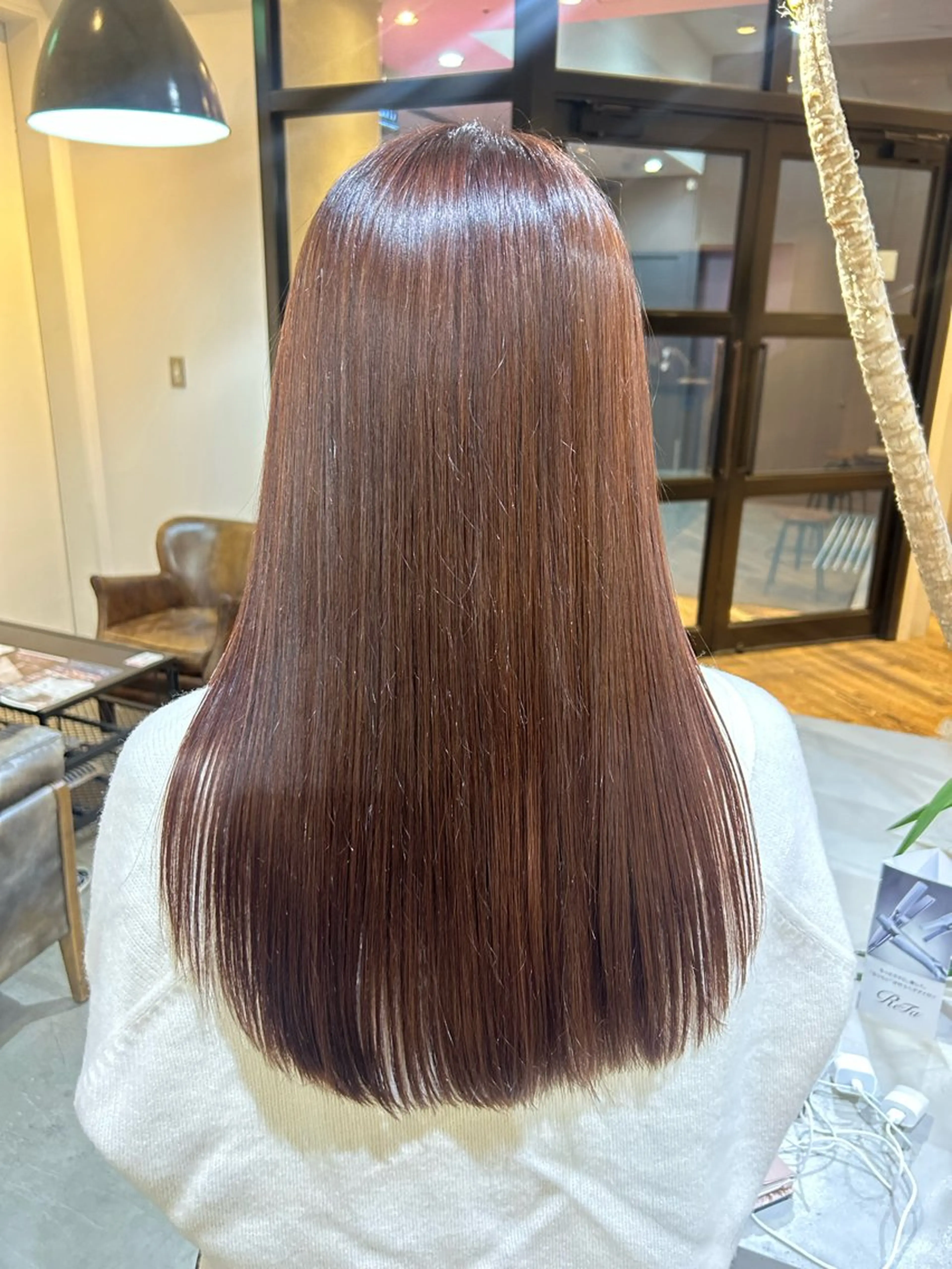 セミロング ピンクブラウン カット ヘアカラー トリートメント 艶髪/髪質改善 yukaのヘアスタイル