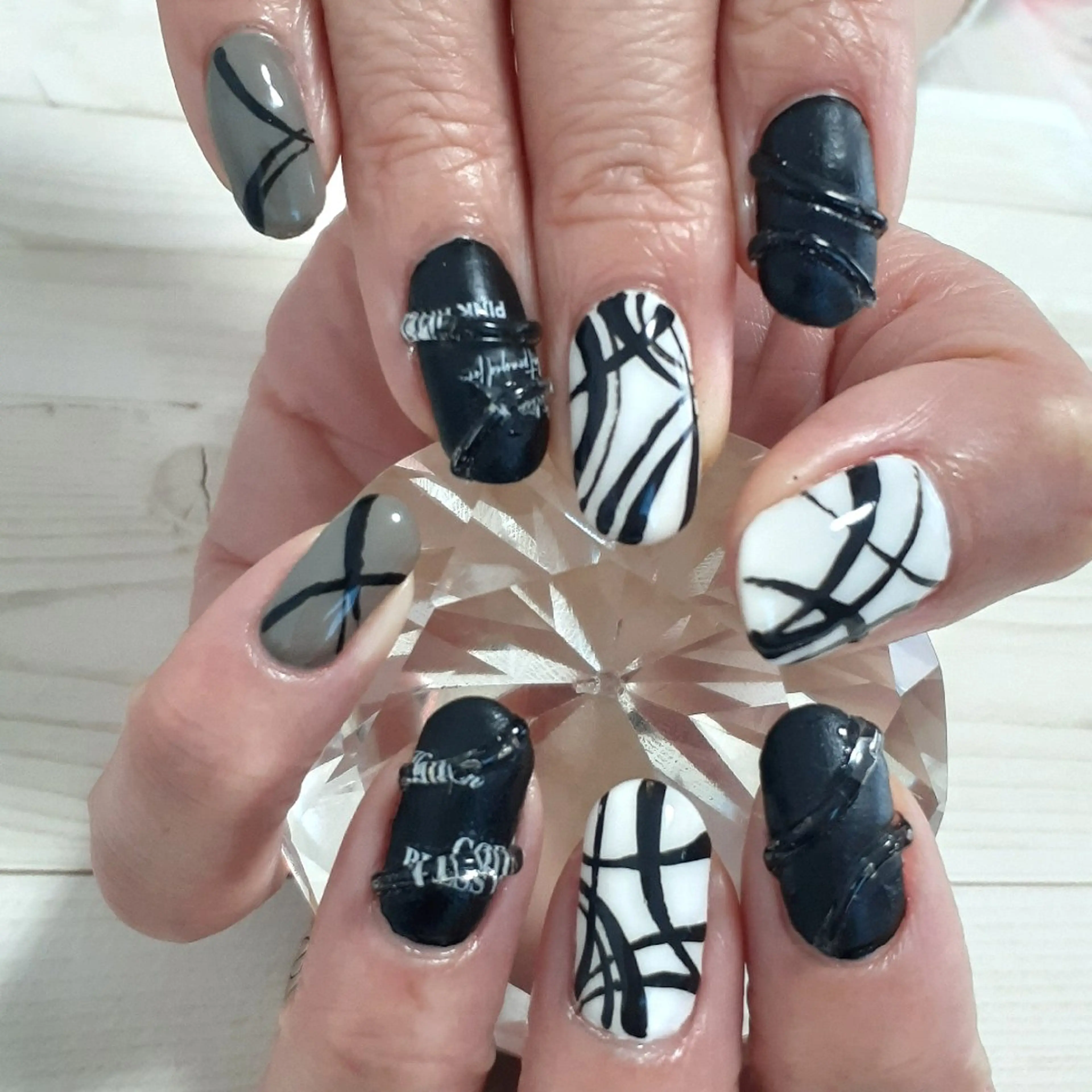 ネイル ハンドネイル 池元 真由美のネイルデザイン