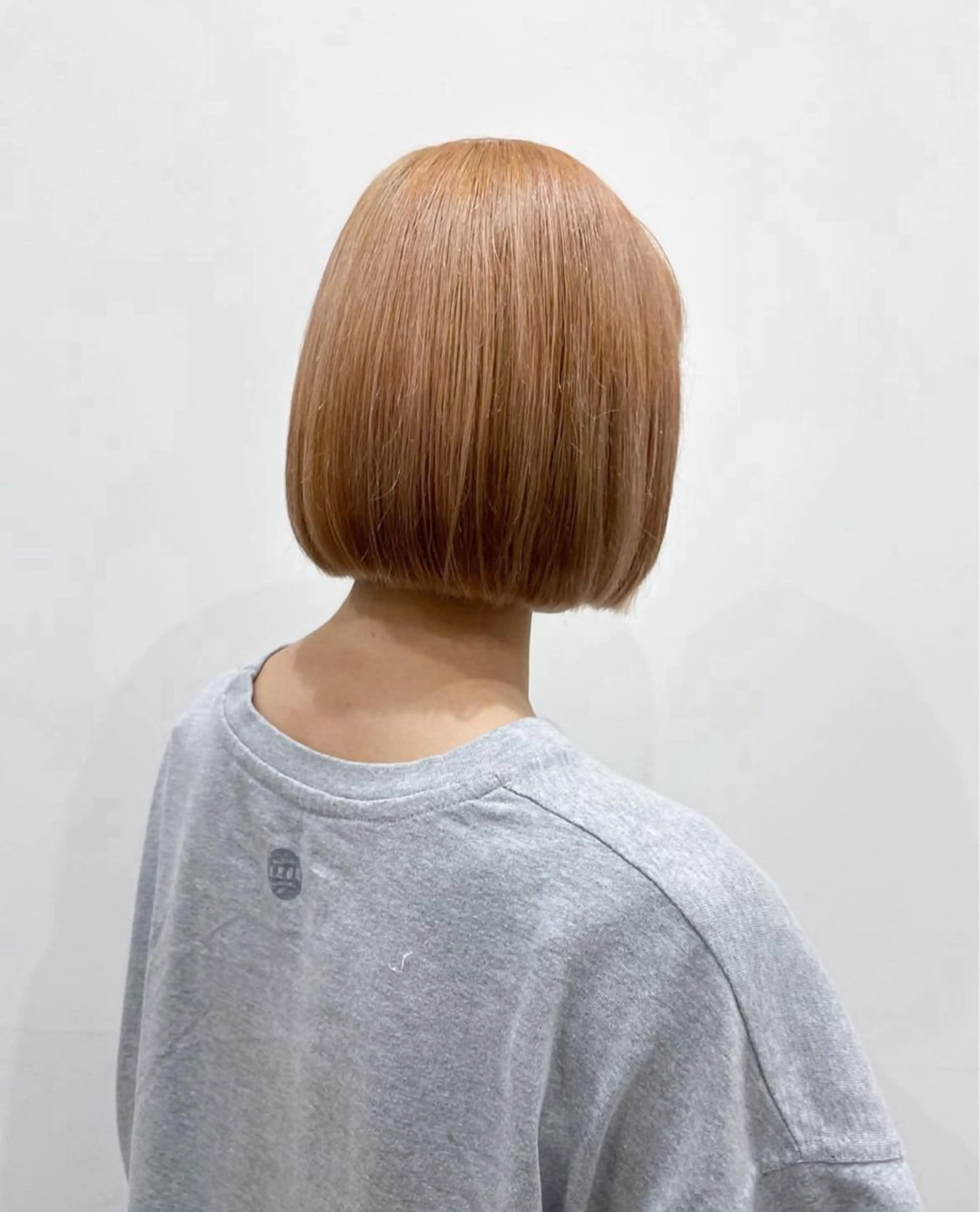 ショート ヘアカラー トリートメント ハイトーン/ 髪質改善/ヒロタリカのヘアスタイル