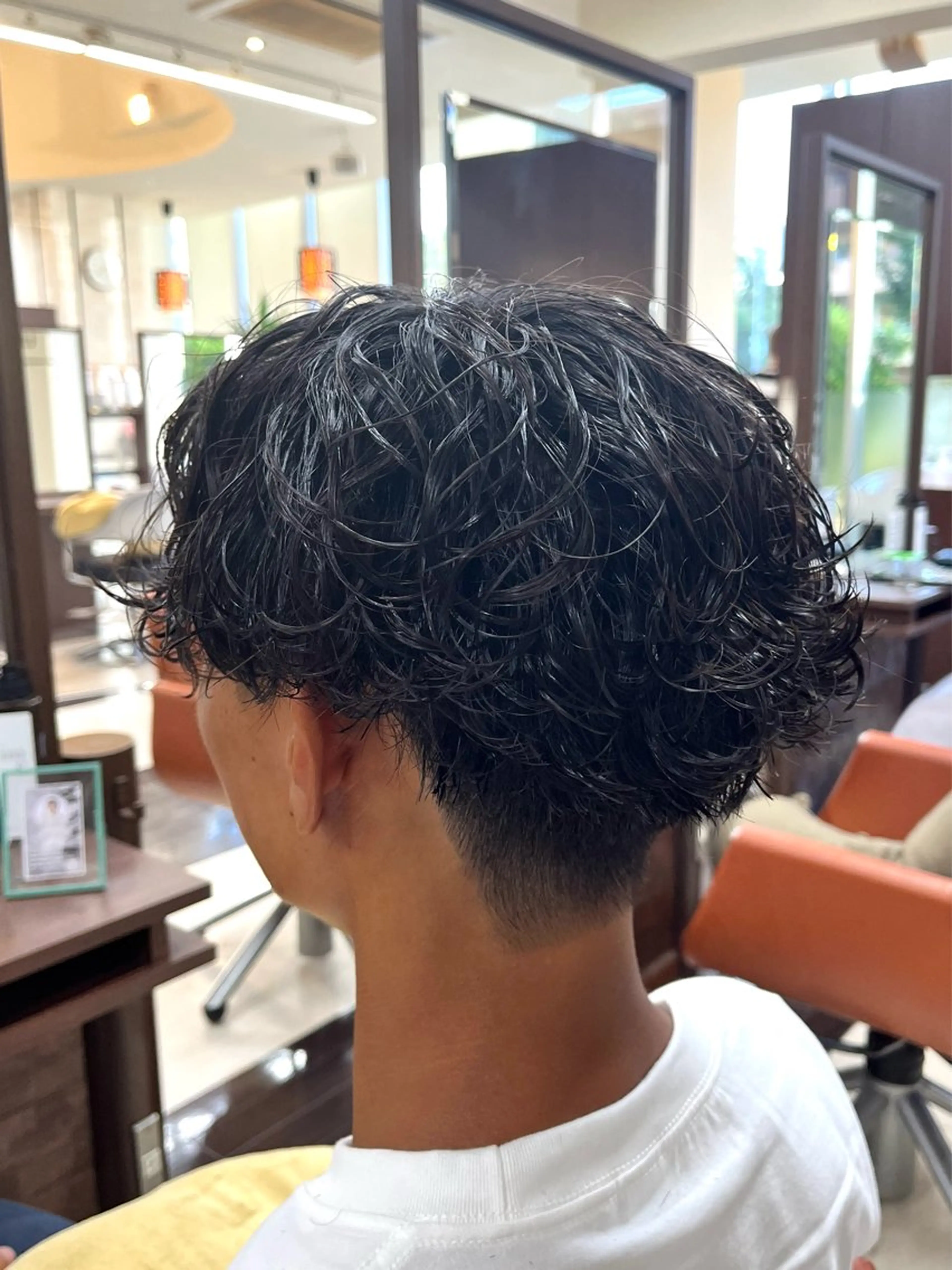 ショート パーマ メンズ センターパート メンズパーマ スパイラルパーマ 🧊メンズ特化🧊 高木航希のヘアスタイル