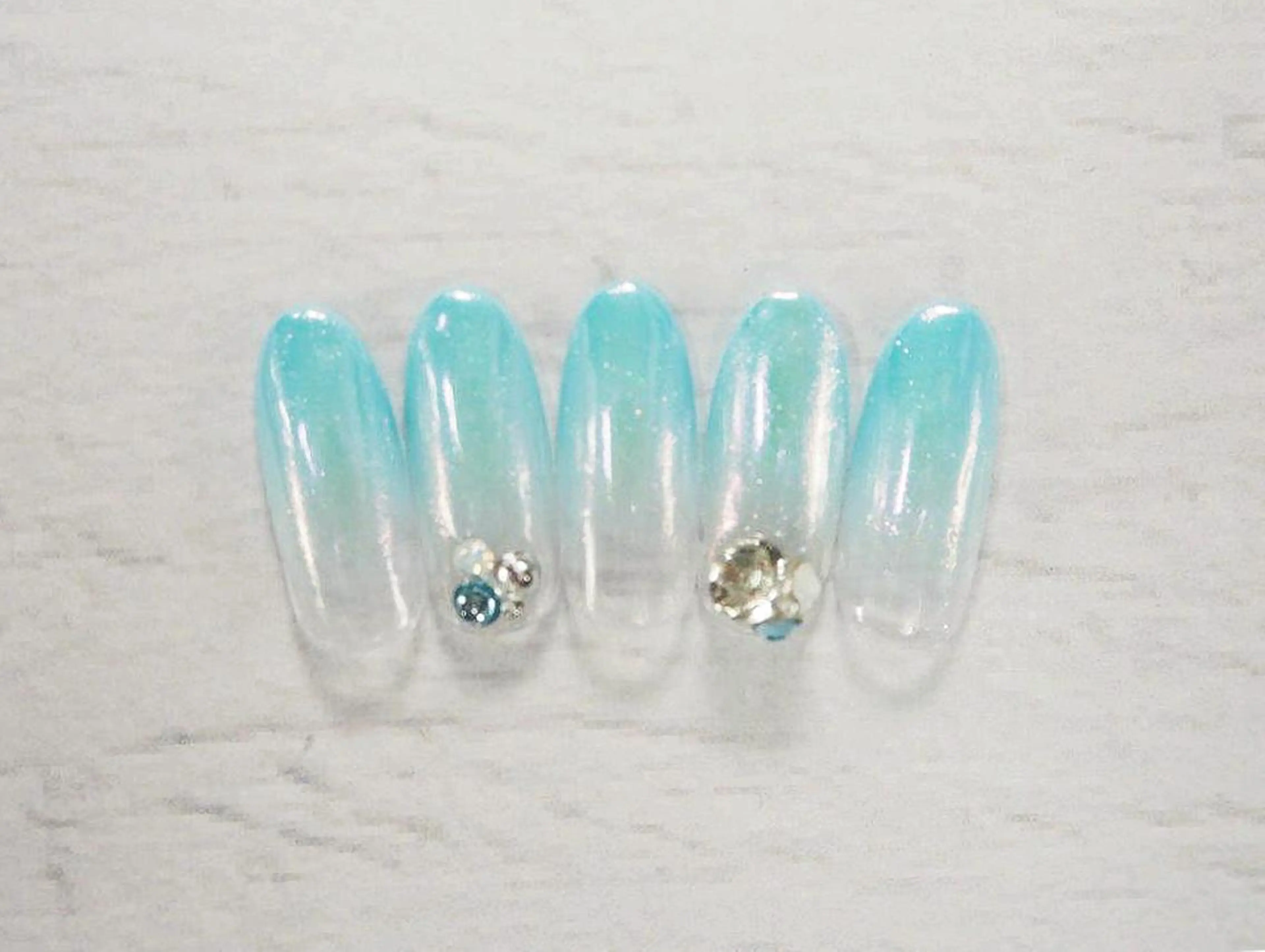 ネイル ミラーネイル ピンク ハンドネイル フットネイル NailBeauty コルンのネイルデザイン