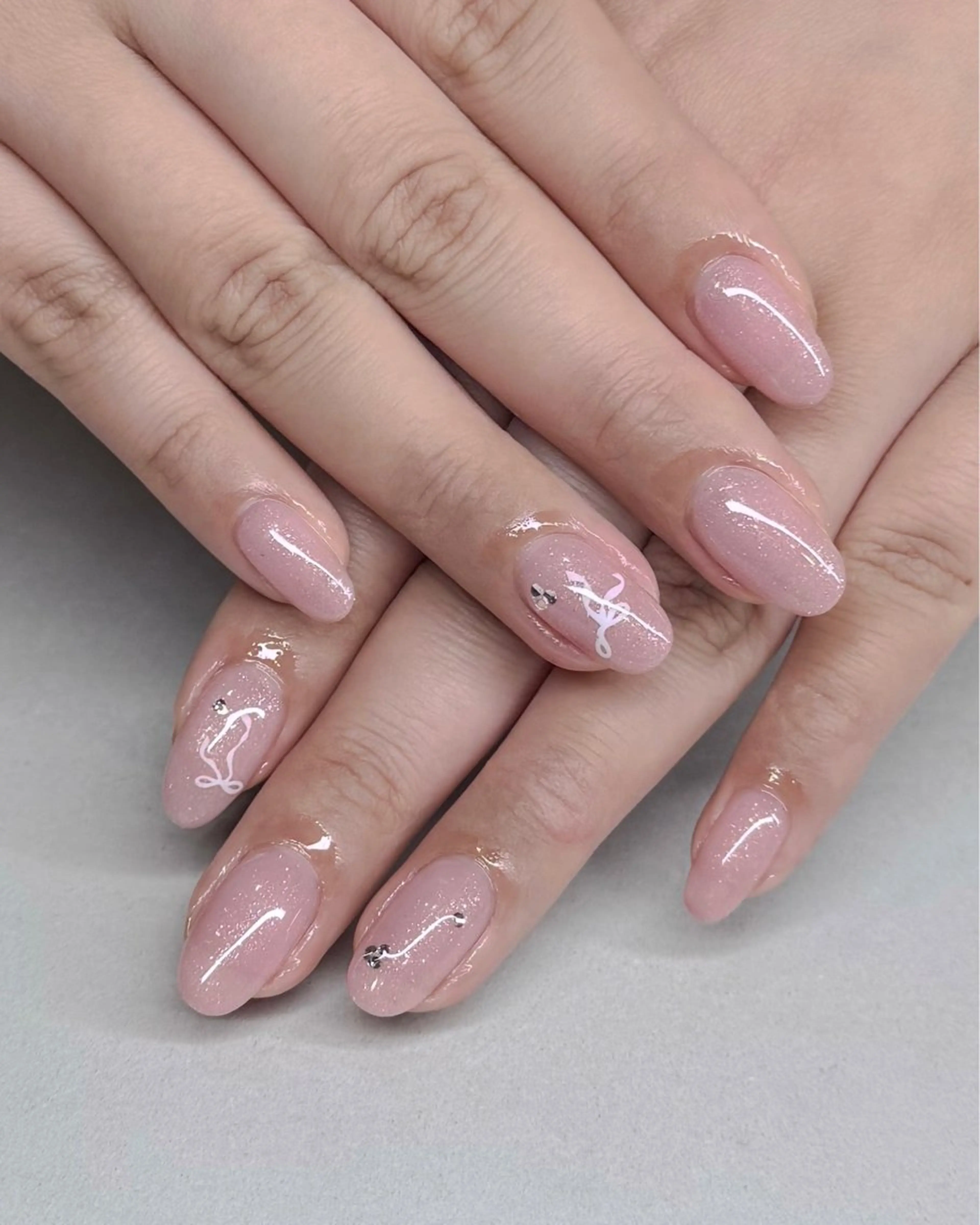 ネイル ストーンネイル ハンドネイル ハンドケア num-fi Aiのネイルデザイン