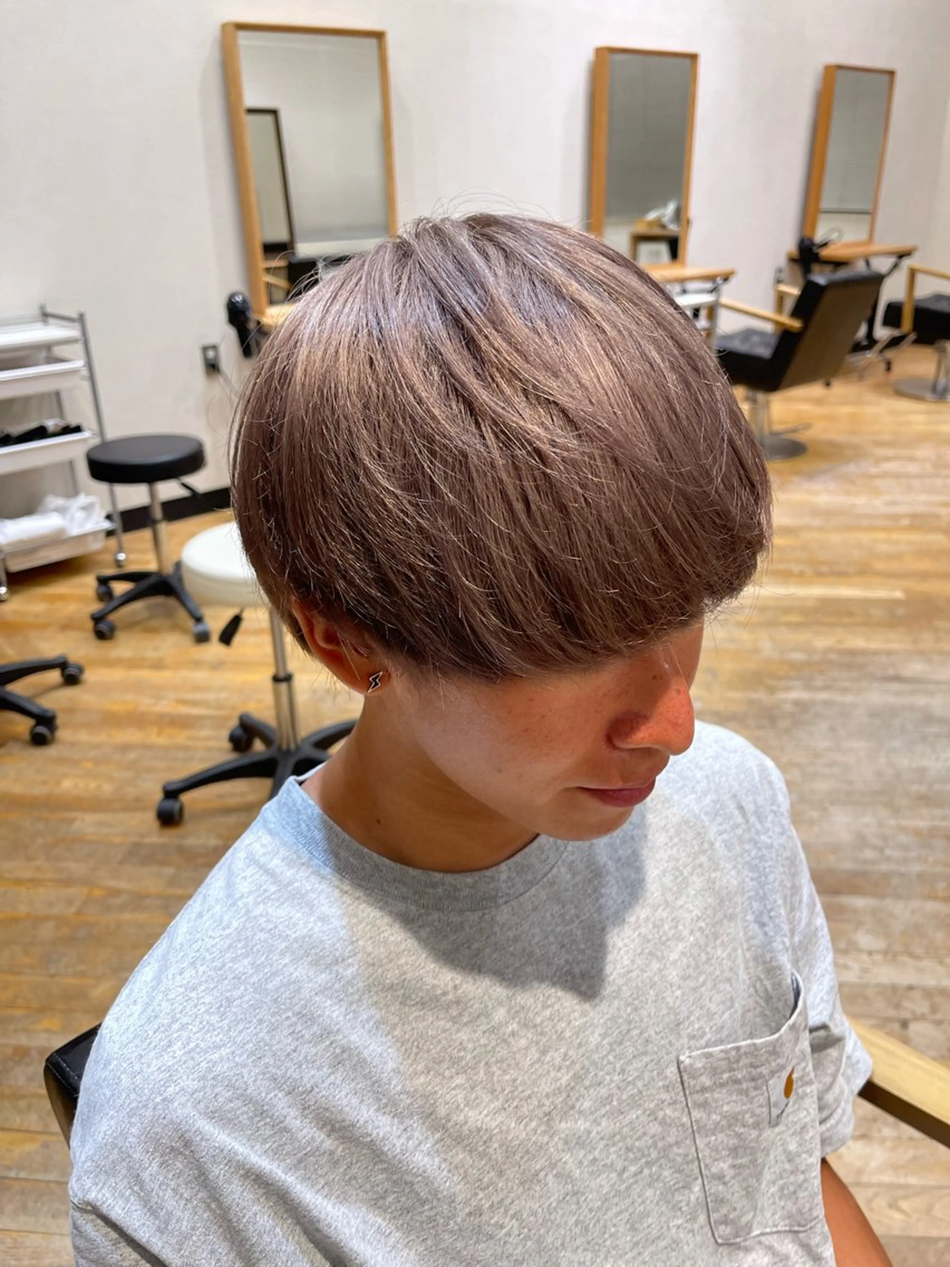 ショート メンズ ヘアカラー 佐藤 海璃のヘアスタイル