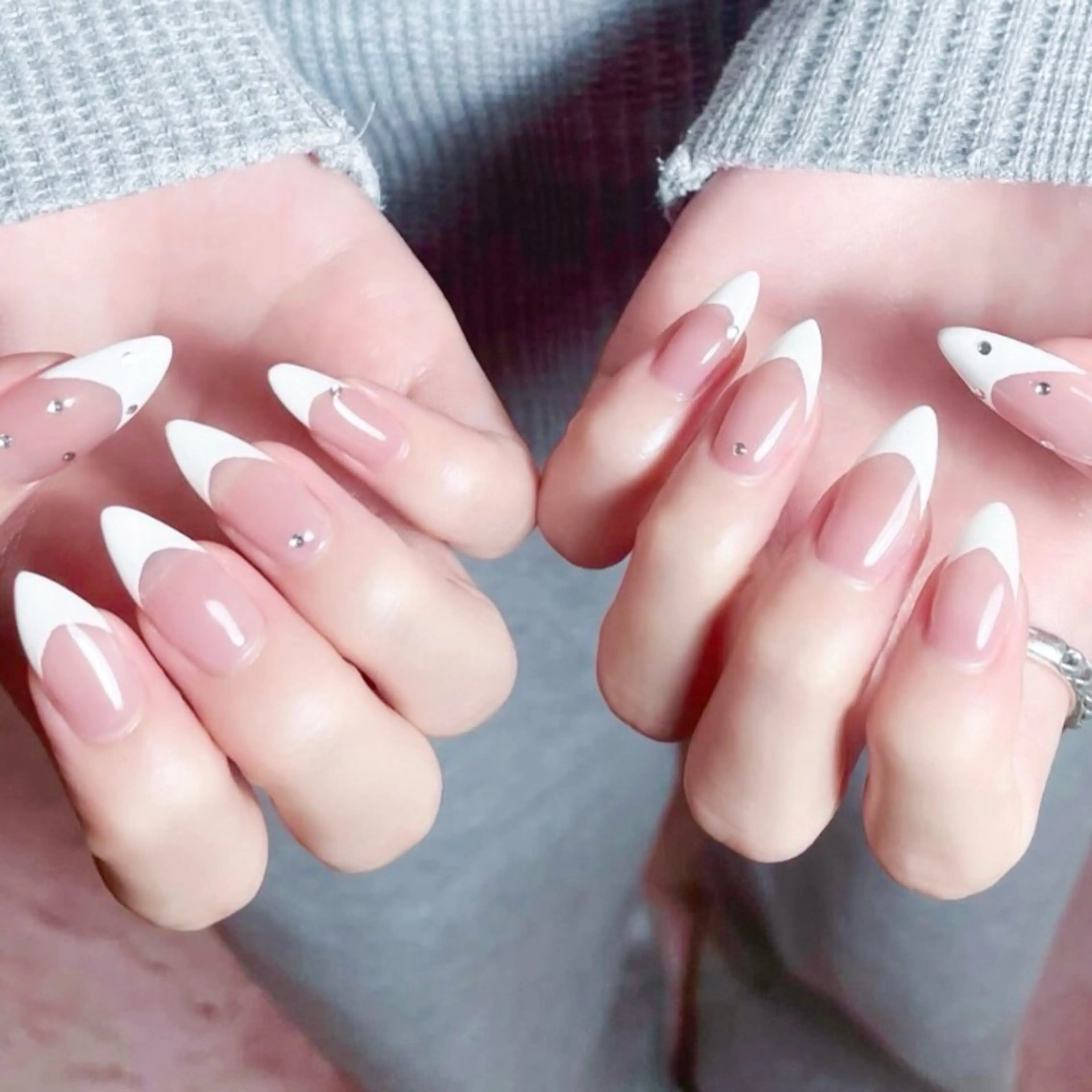 《フレンチ》ラメ、カラーOK(ガラスフレンチ+¥2,000)の写真