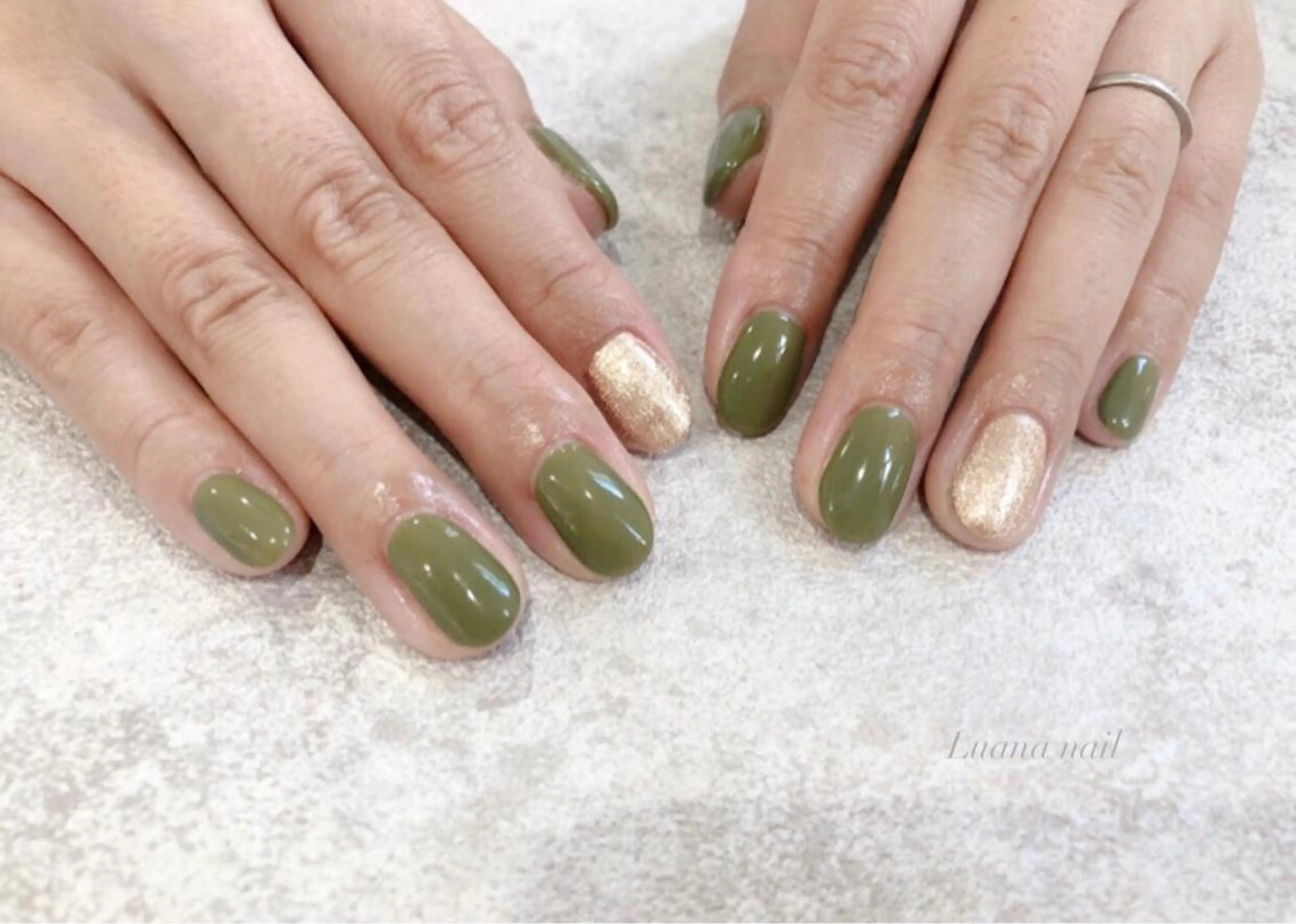 ミディアム キッズ ネイル ワンカラーネイル シンプルネイル Luana nail (ルアナネイル)のネイルデザイン