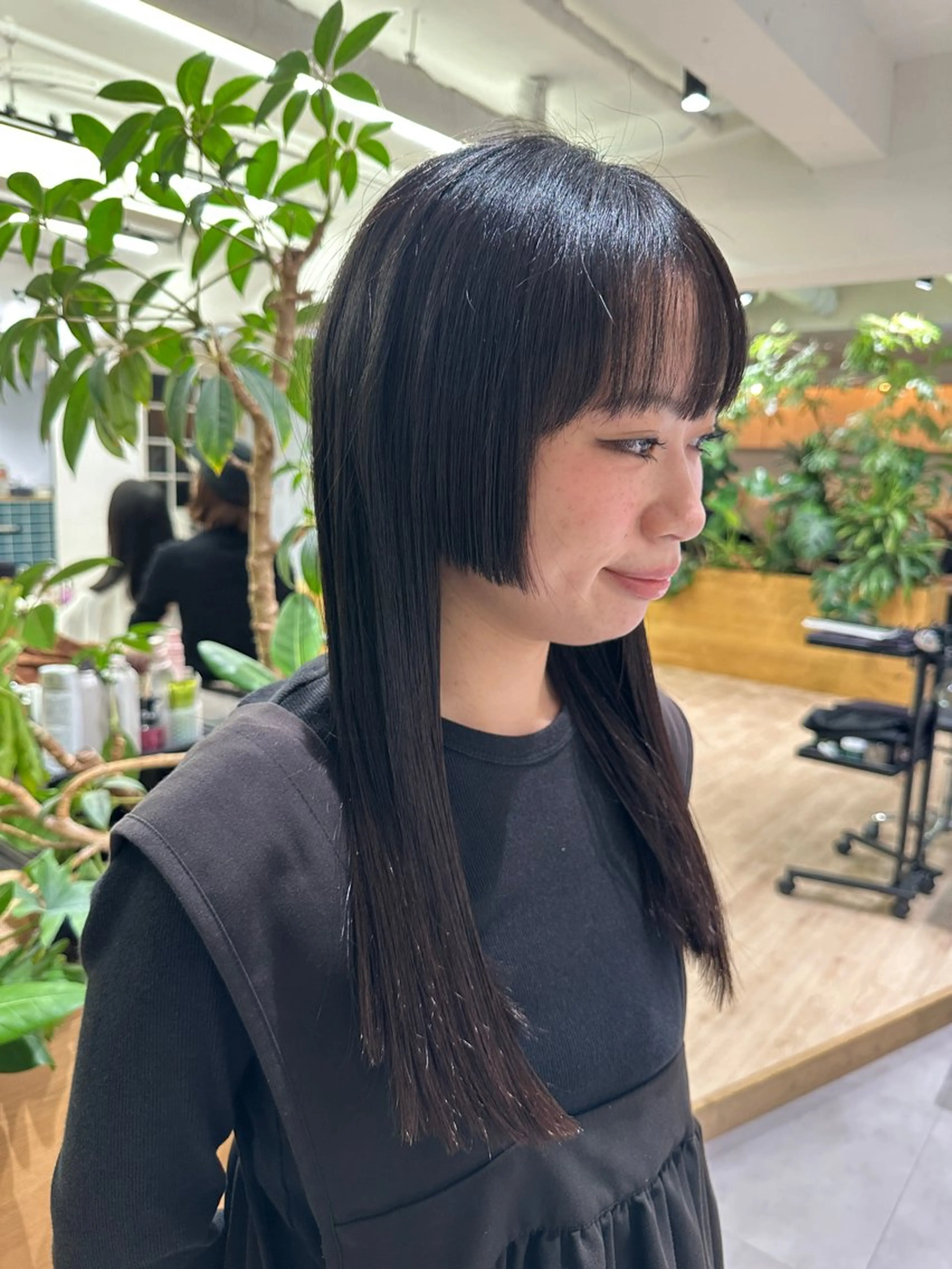 ロング 姫カット 切りっぱなし/髪質 改善矯正/さやか🫧のヘアスタイル
