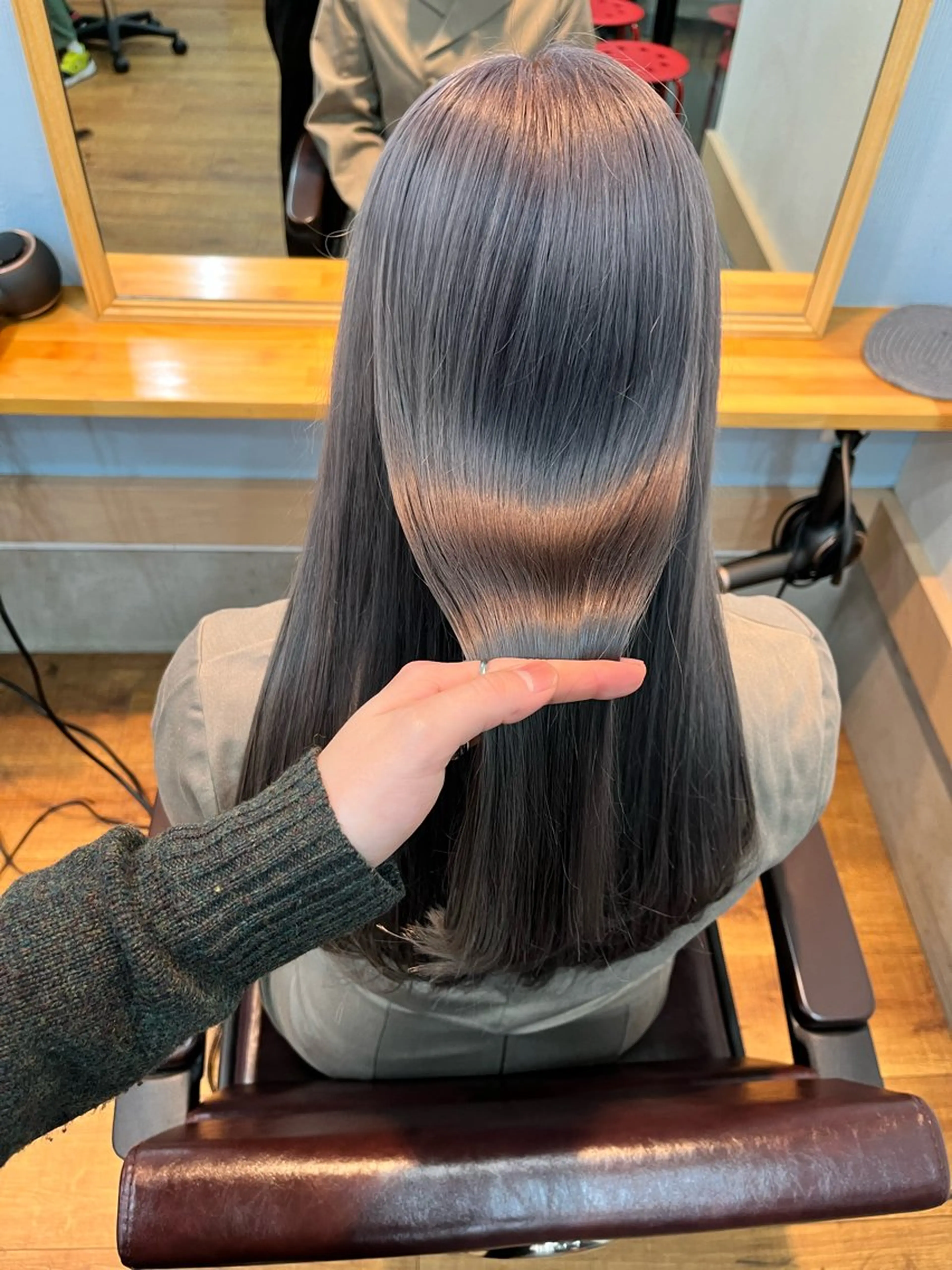 ロング カラー ダブルカラー インナーカラー 髪質改善 ヘアカラー トリートメント 🫧ハイトーン/ ブリーチ🫧白石航汰のヘアスタイル