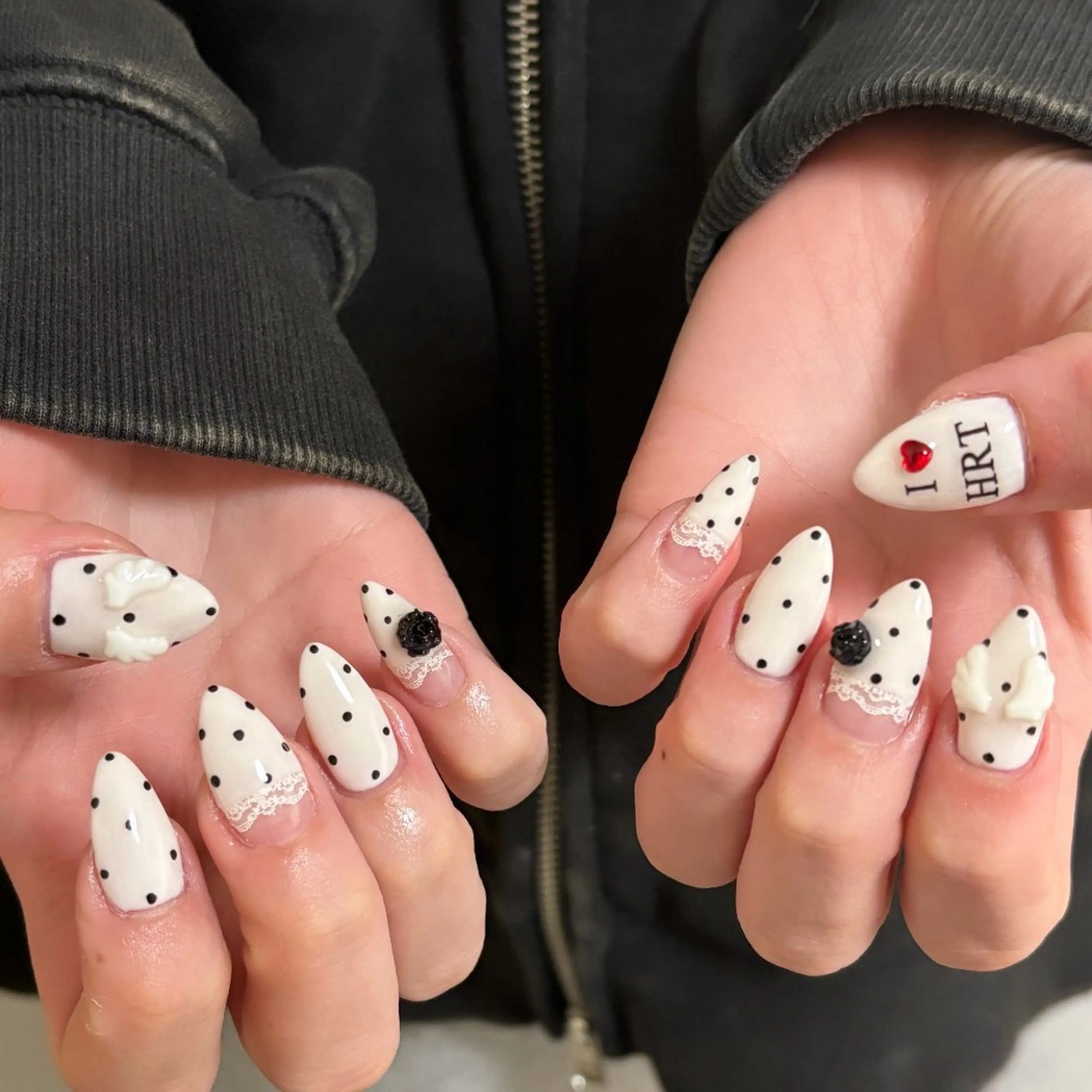 ネイル ハンドネイル フットネイル 直方市ネイルサロン minuitのネイルデザイン