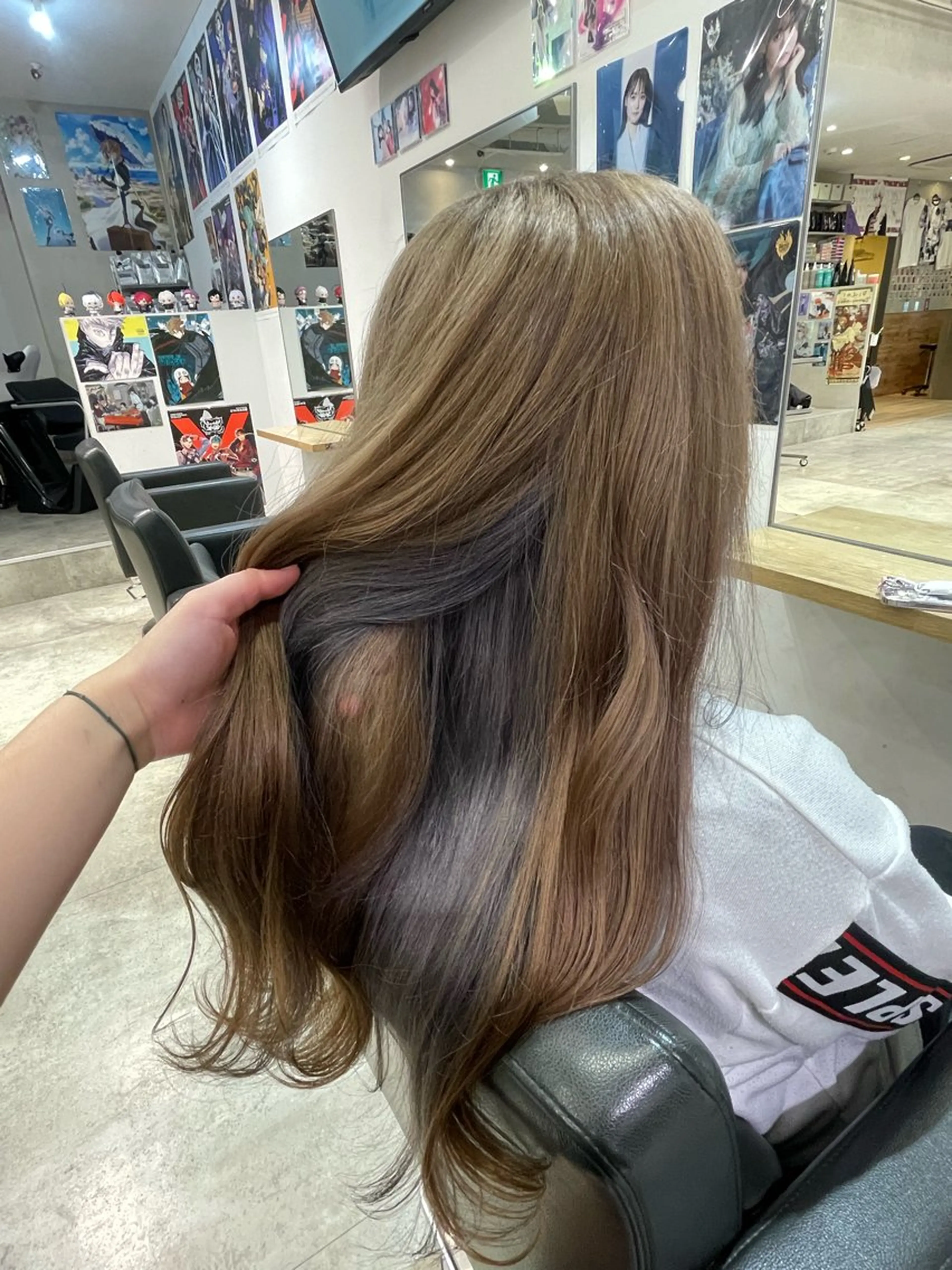 ロング 💖推しカラー💖 オタク美容師✂ゆづきのヘアスタイル