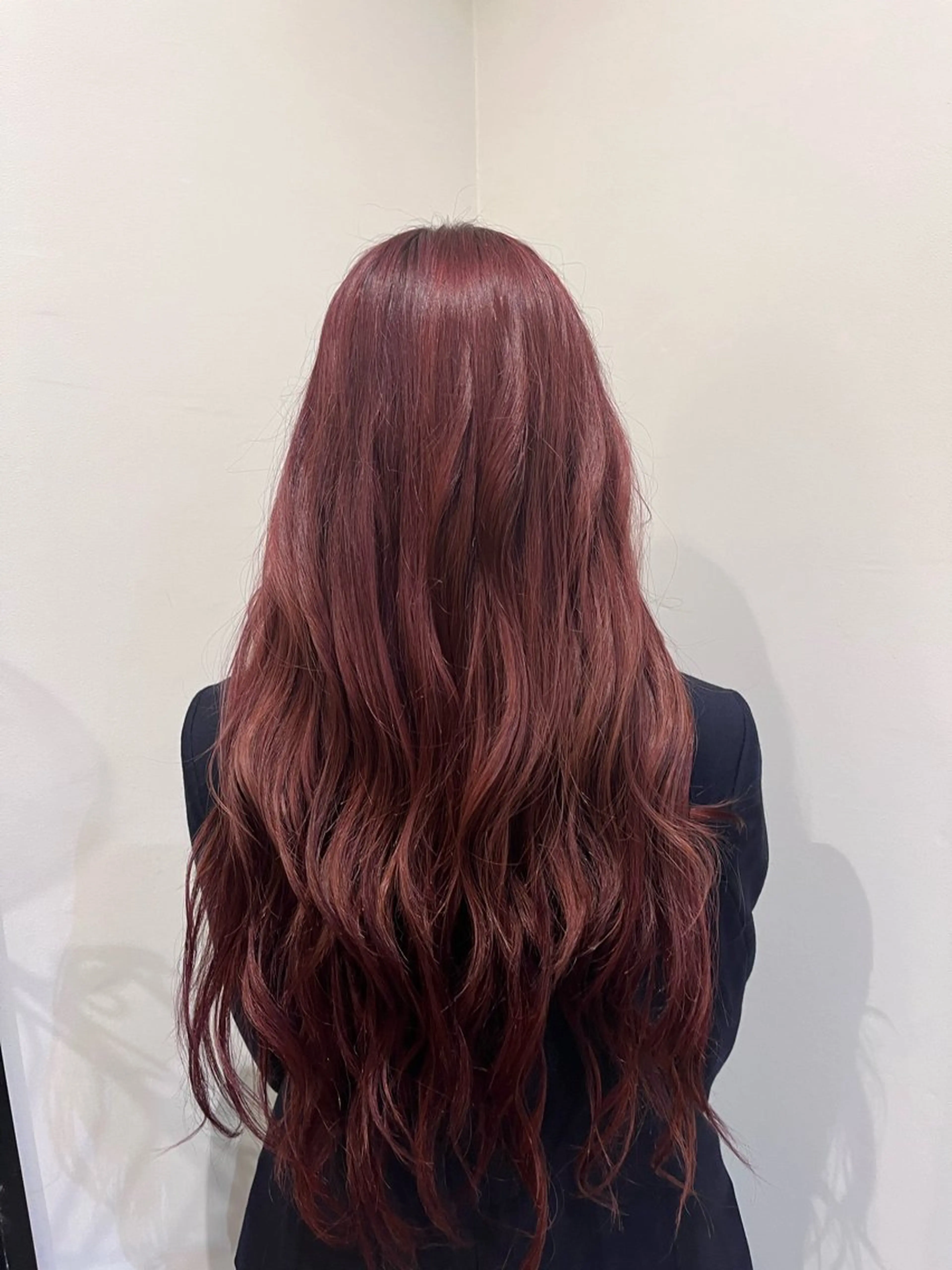 ロング カラー エクステ ヘアカラー トリートメント 武原 虹音のヘアスタイル