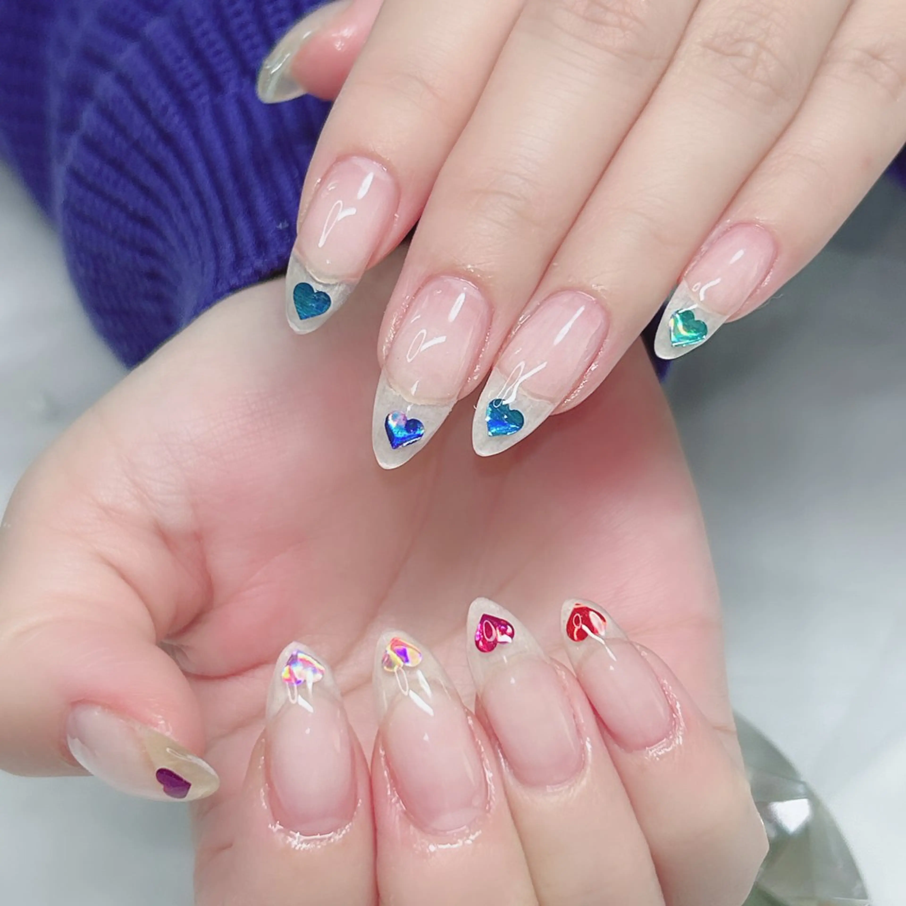ネイル オーロラネイル ミラーネイル オフィスネイル ワンカラーネイル シンプルネイル ハンドネイル Cute Tips nailのネイルデザイン