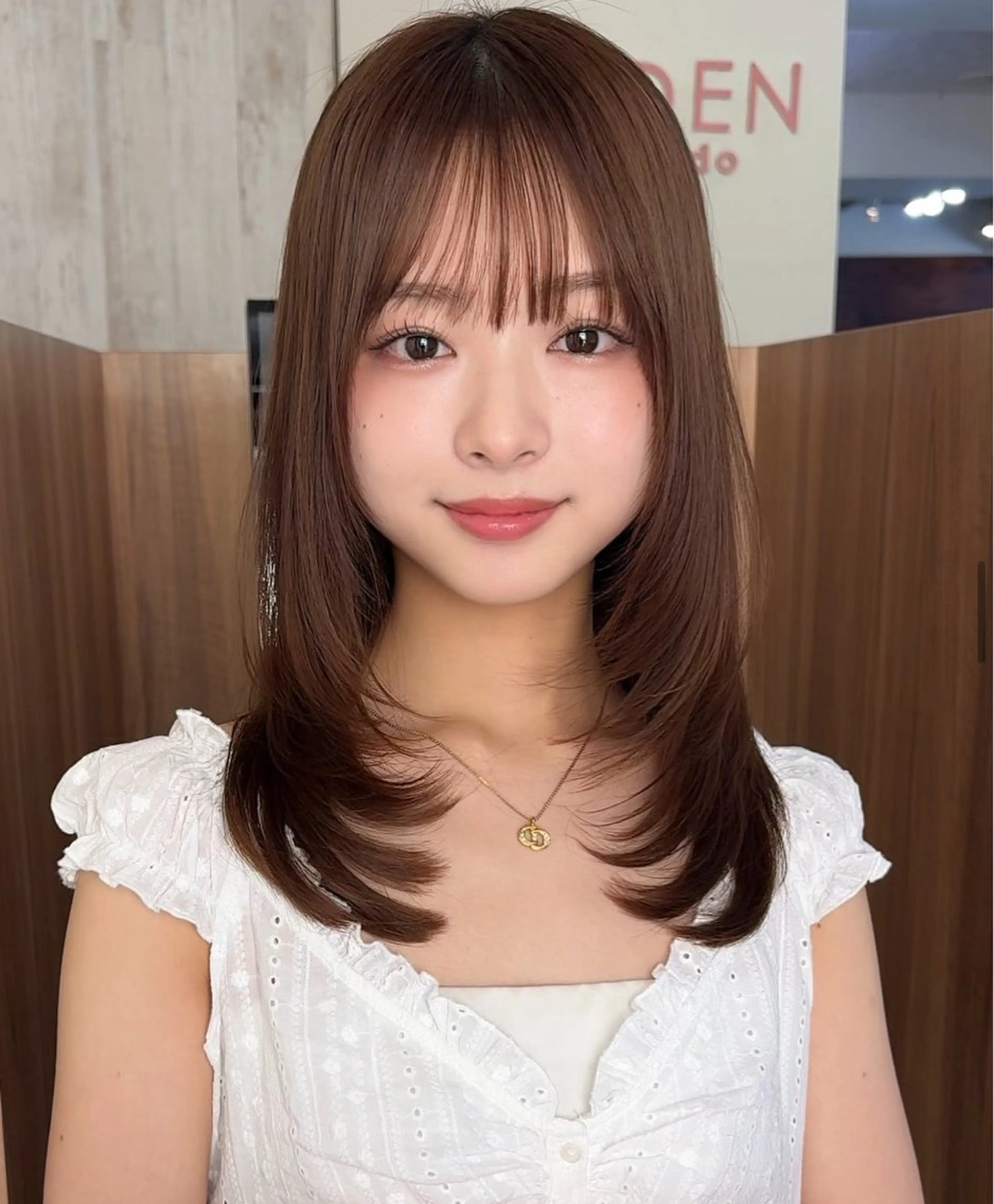 ミディアム レイヤーカット トリートメント レイヤー・ボブ特化 /小顔カット/こうたのヘアスタイル