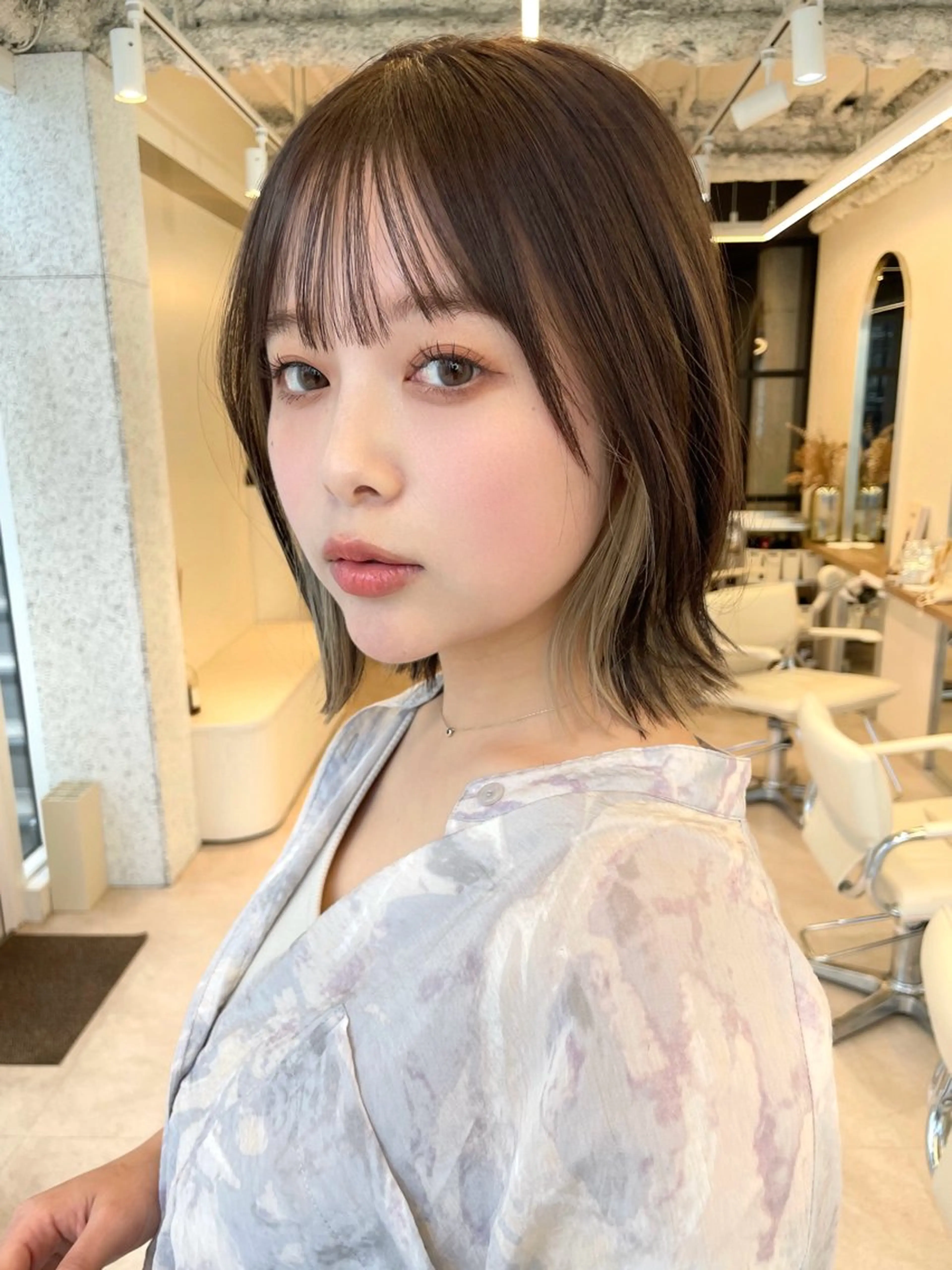 ショート ボブレイヤー ボブ くびれヘア 韓国風ヘア レイヤーカット カット ヘアカラー 結べるレイヤーボブ くびれLady表参道のヘアスタイル