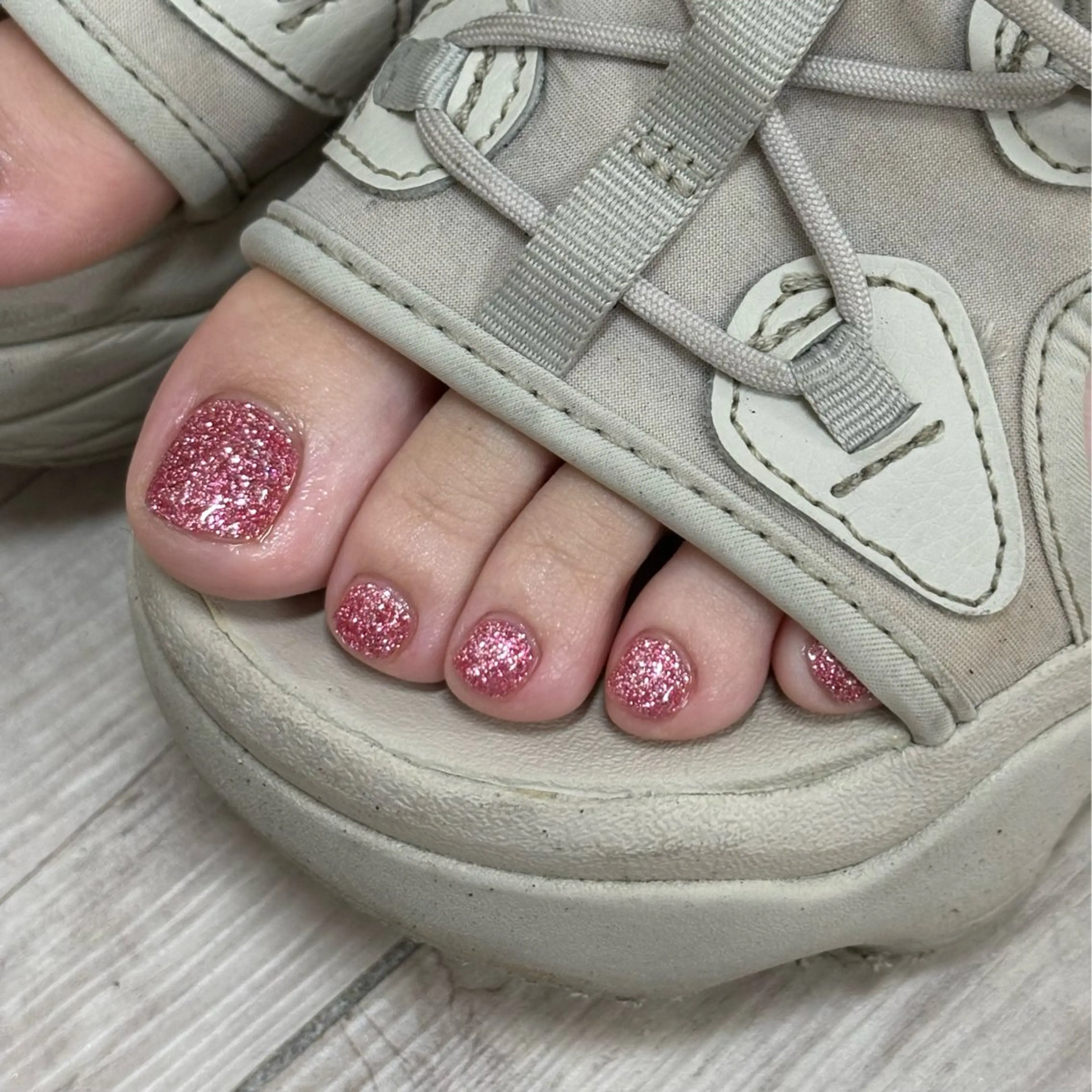 ネイル フットネイル Noël新宿南口 arisaのネイルデザイン