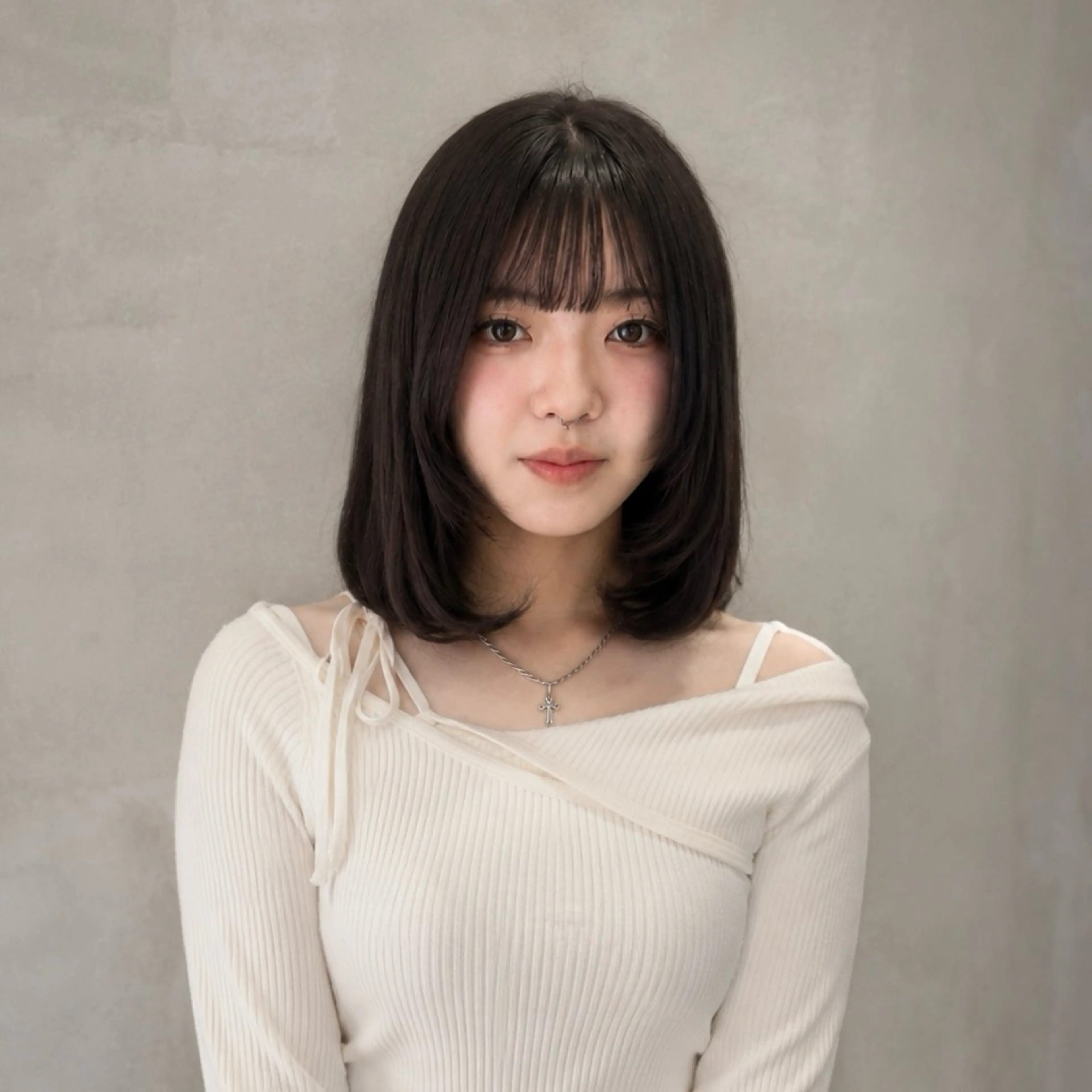 セミロング カラー ブラウンカラー トリートメント ヘアカラー トリートメント Something MOMOKAのヘアスタイル