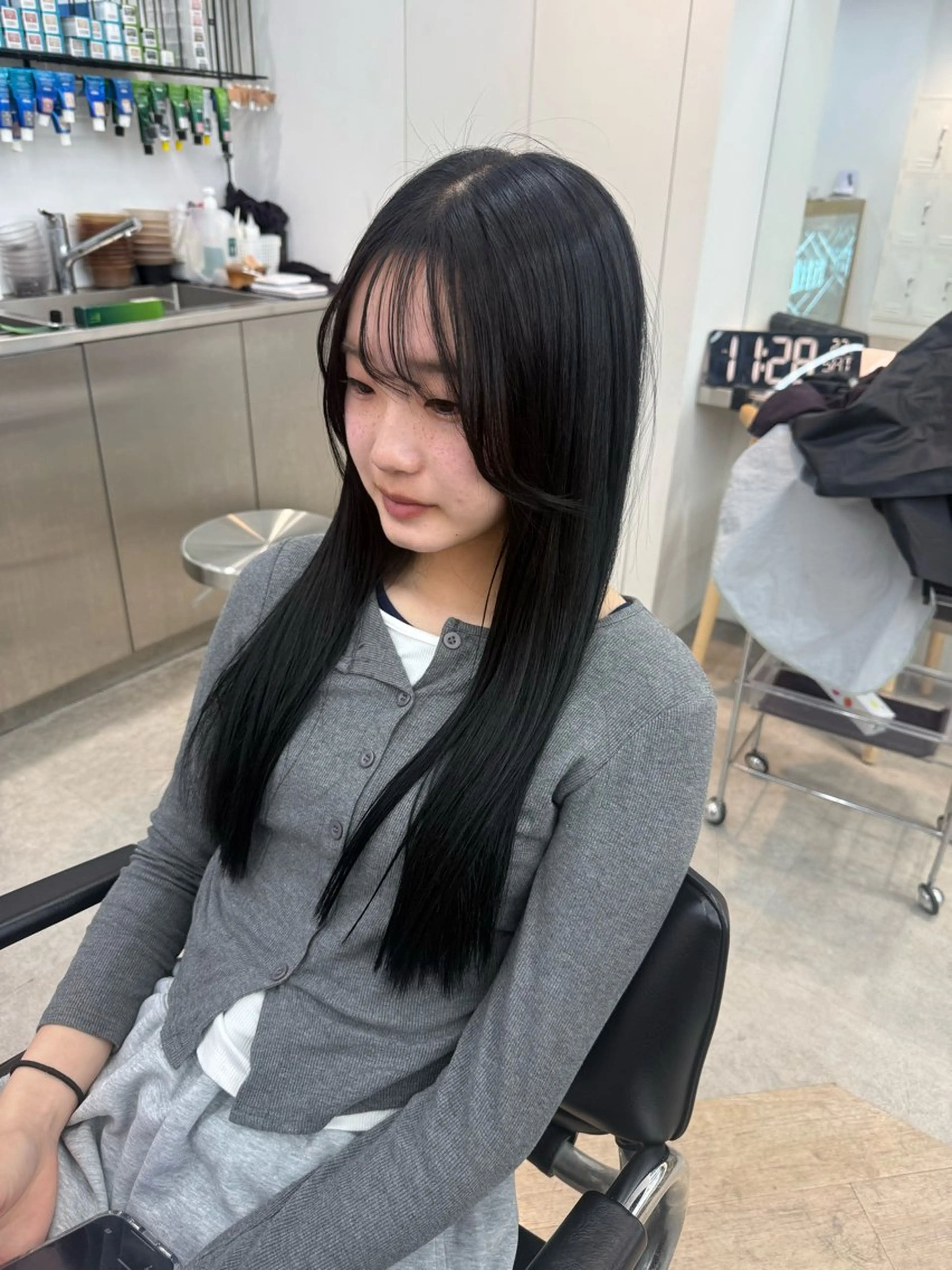 ロング カラー 黒髪 栄💗レイヤーカット ｜パーマ｜haruのヘアスタイル