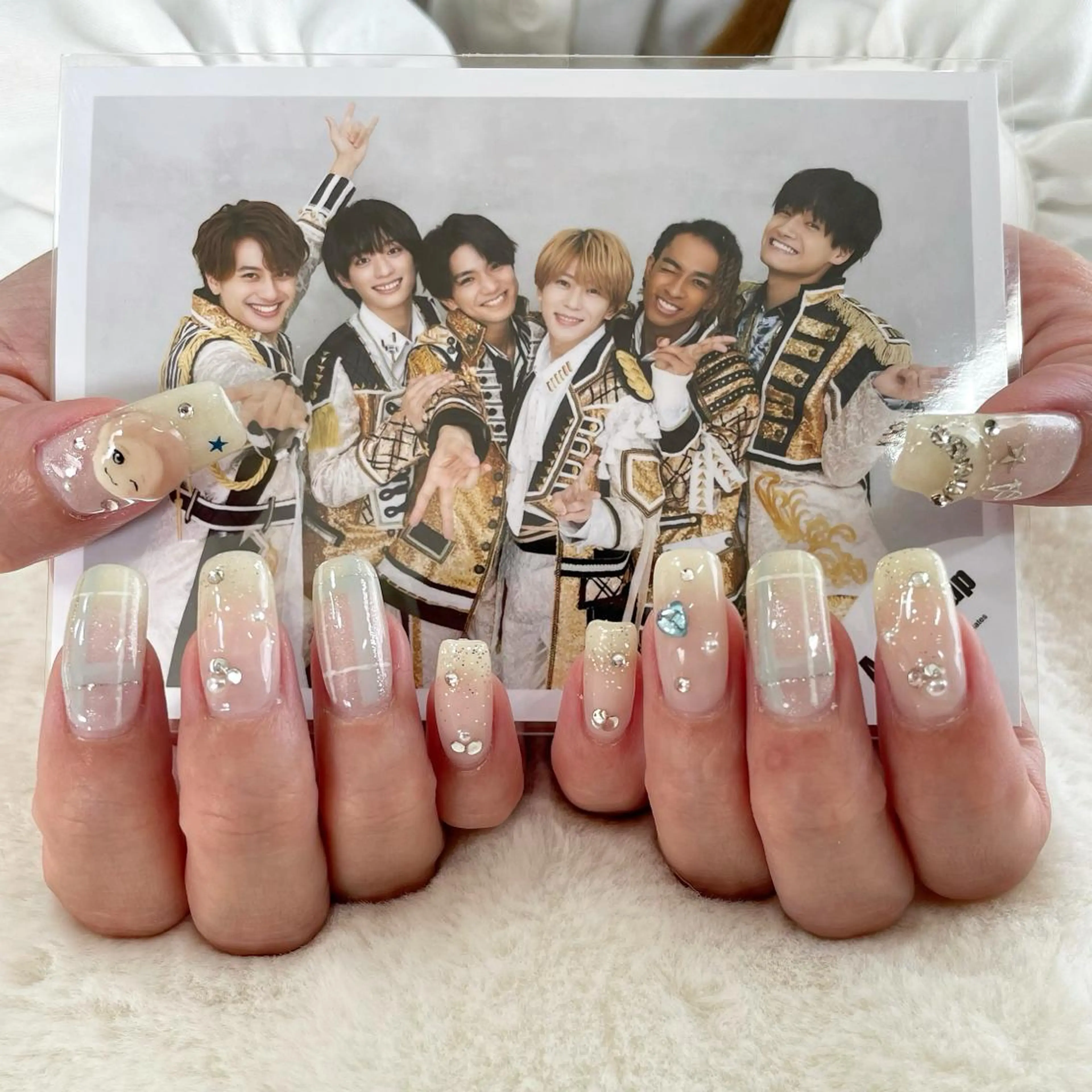 ネイル ジェルネイル 東 千夏のネイルデザイン