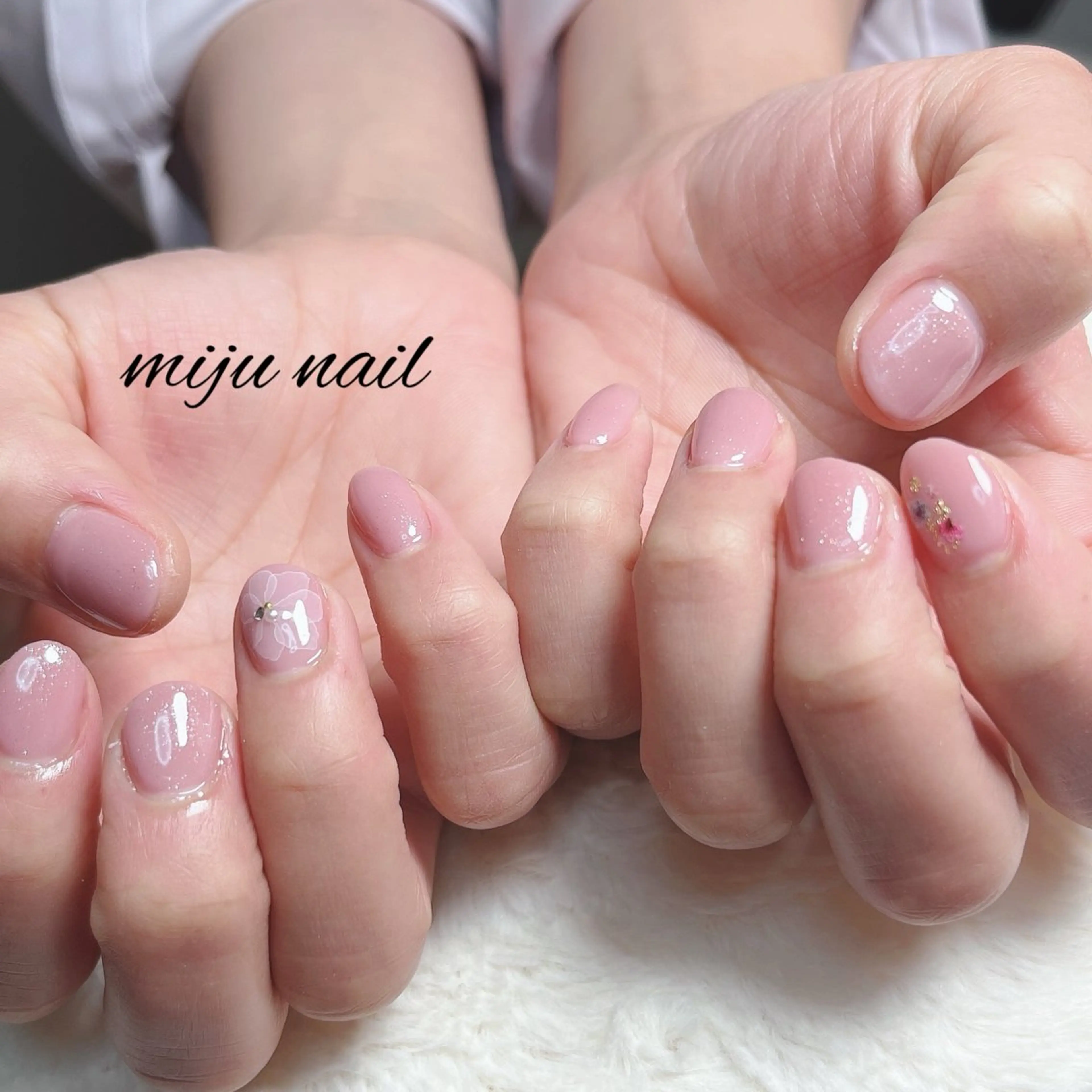 ネイル ❁miju nail 大人上品/自爪育成のネイルデザイン