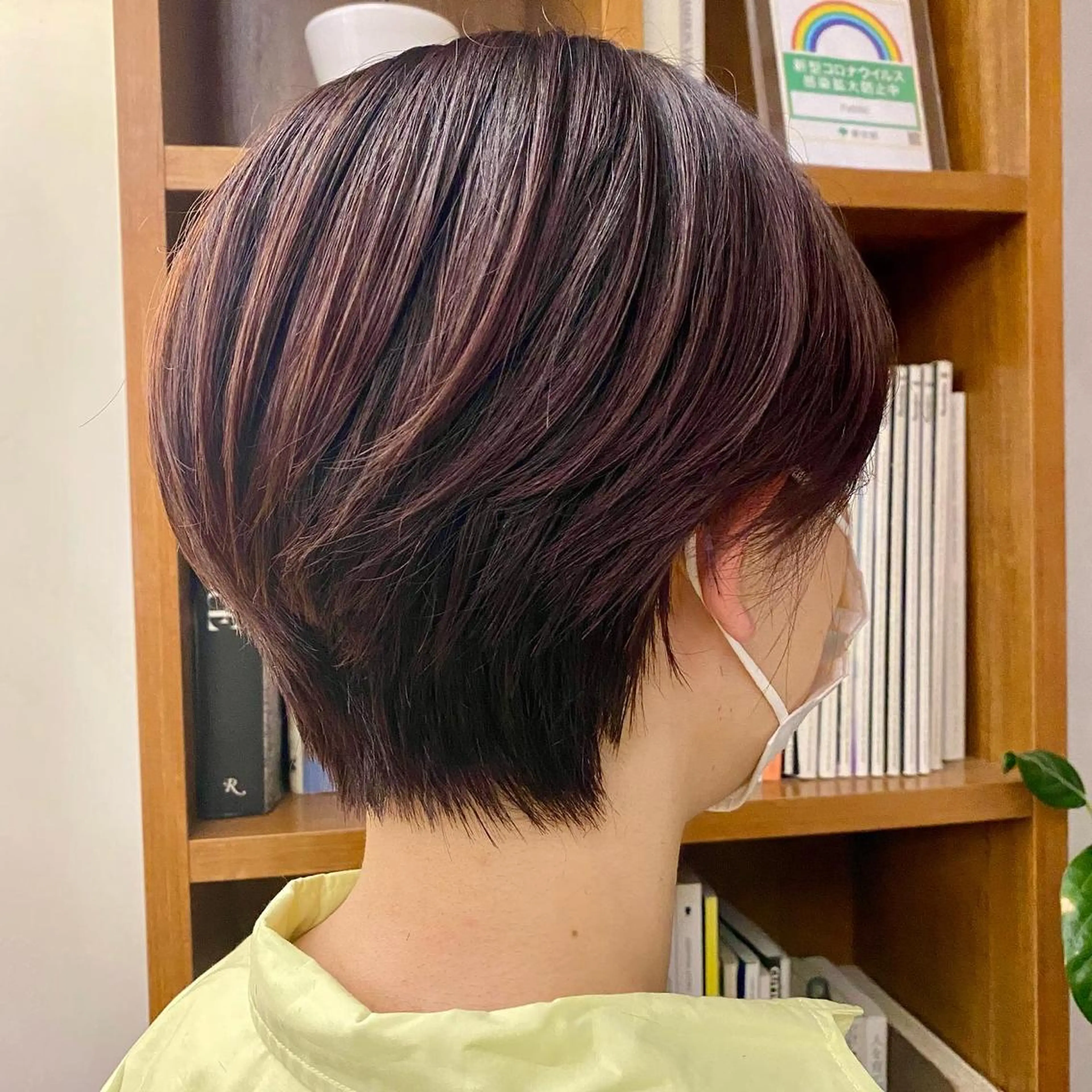 ショート 似合わせレイヤー/ ニュアンスパーマ高倉のヘアスタイル