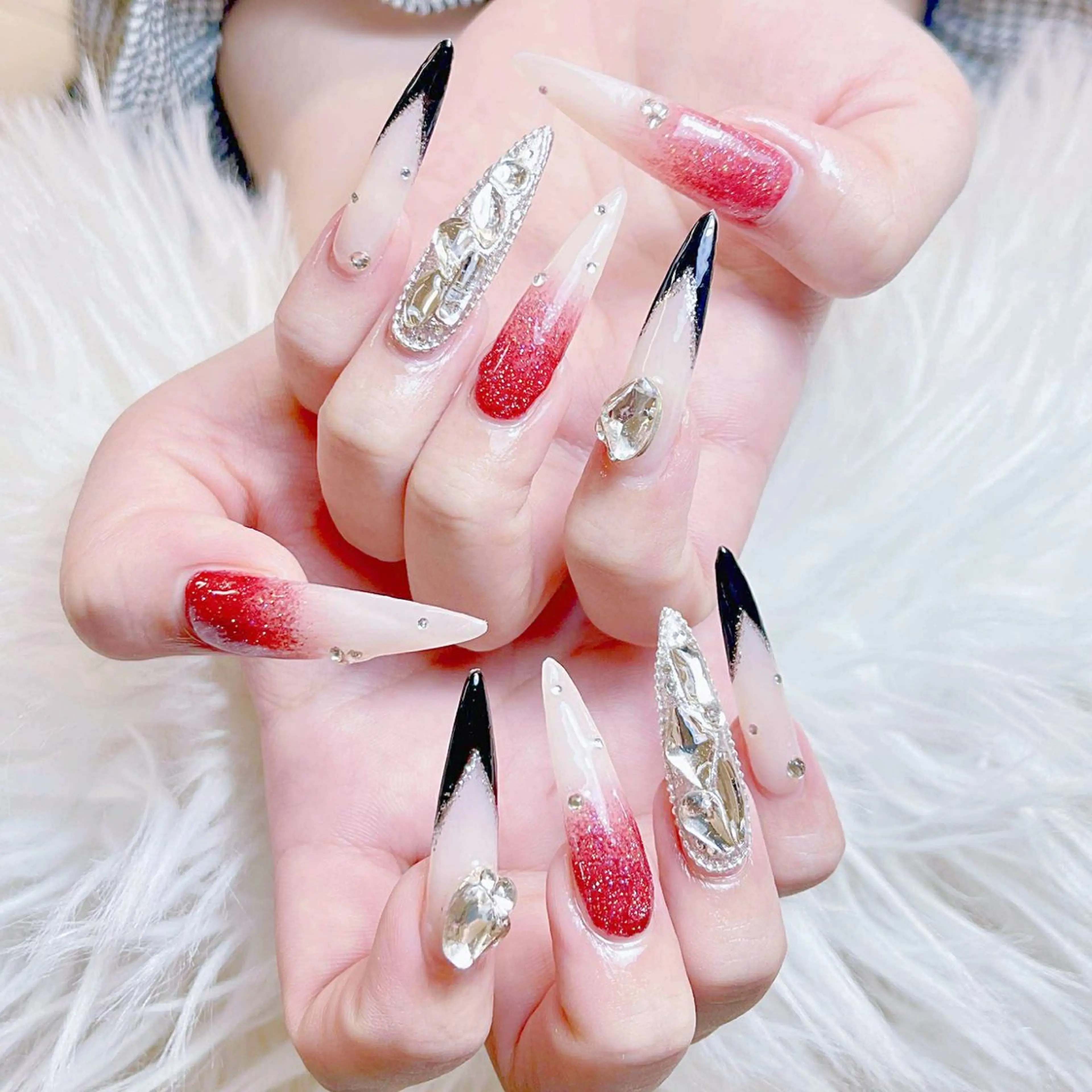 ネイル ANH ゴテゴテネイルサロンのネイルデザイン