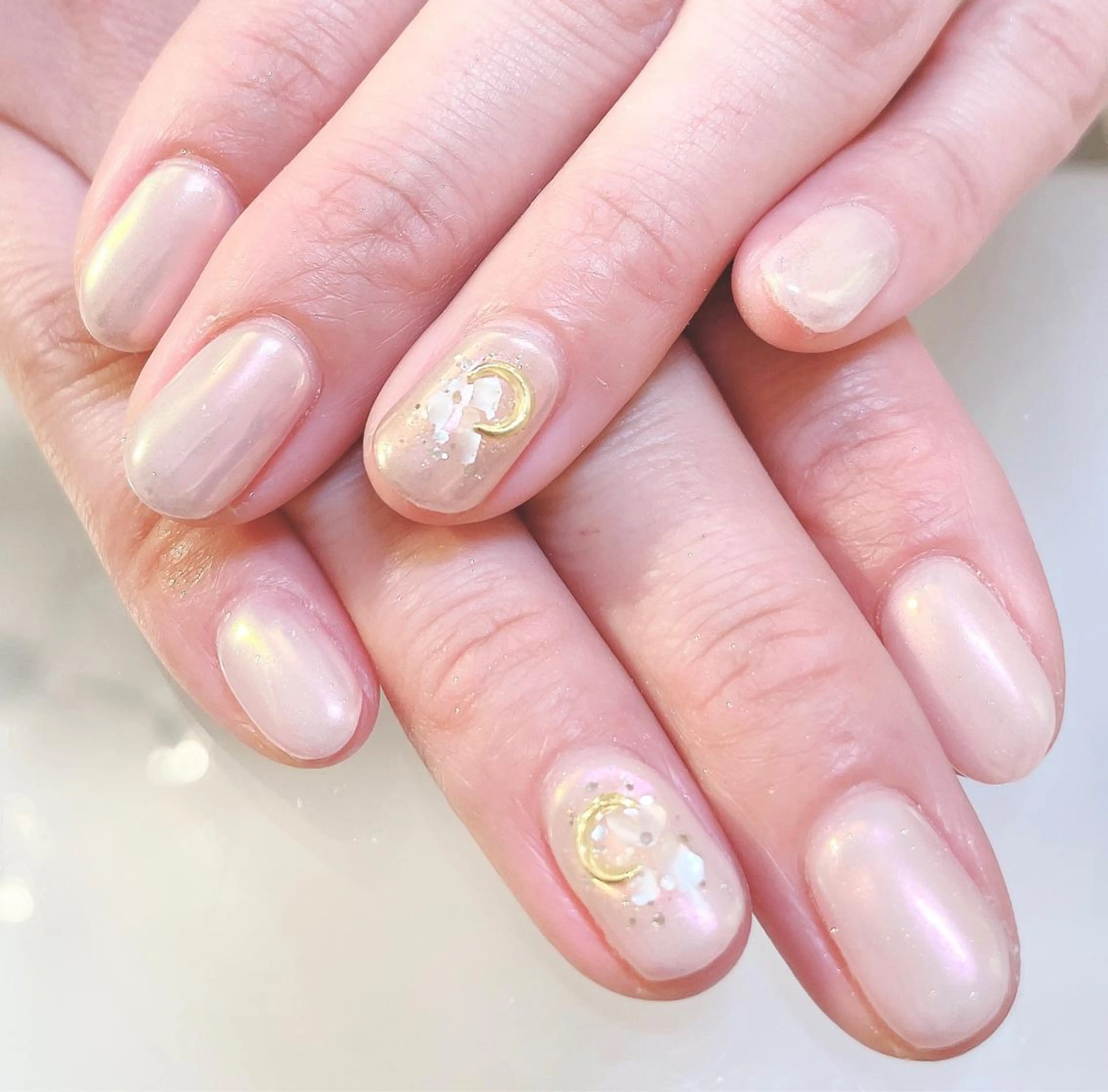 ネイル オーロラネイル ミラーネイル ハンドネイル Nail room Lunaのネイルデザイン