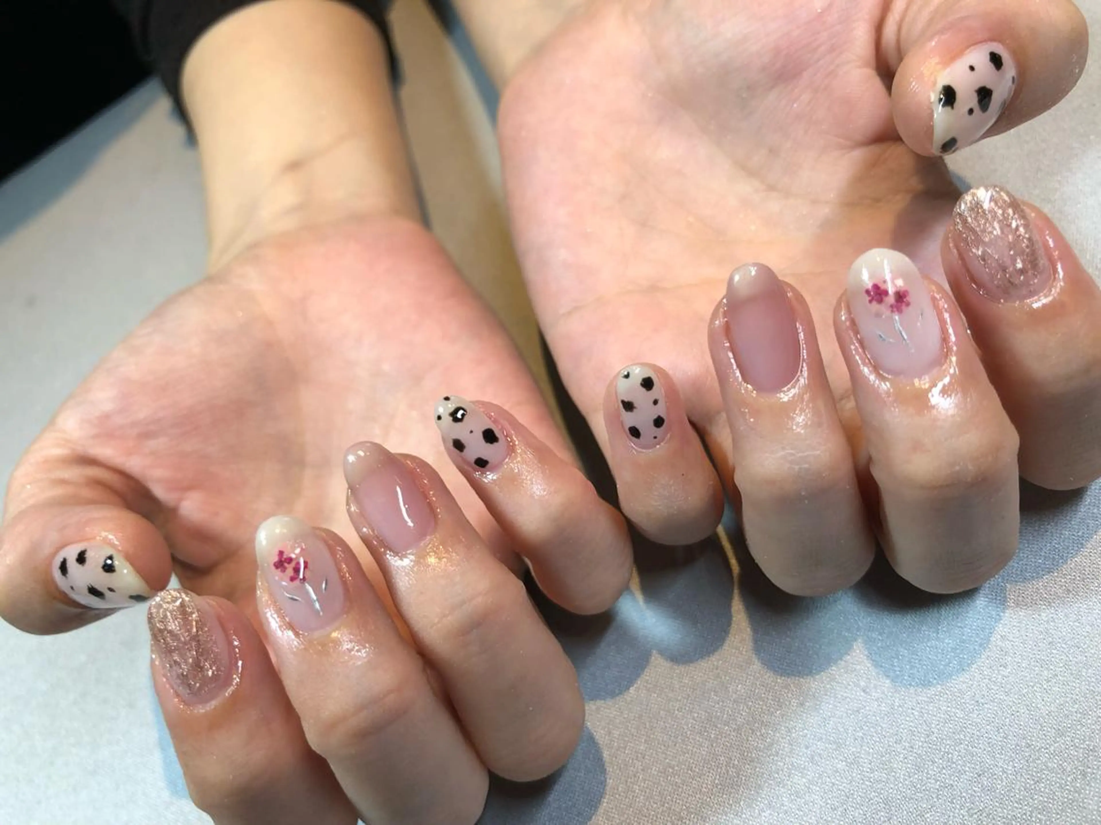 ネイル iiloo aromaworksのネイルデザイン