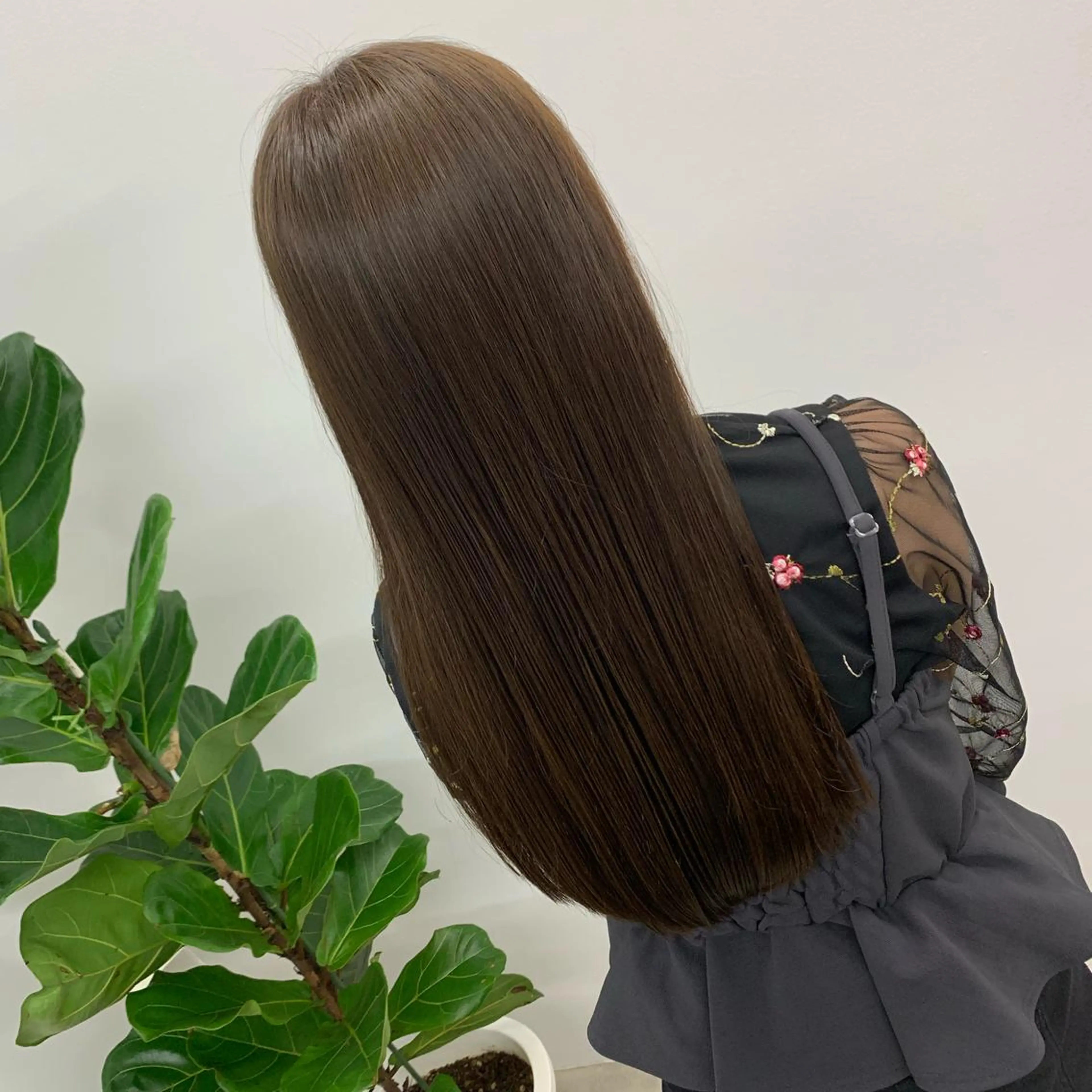 ロング カラー leben serikaのヘアスタイル