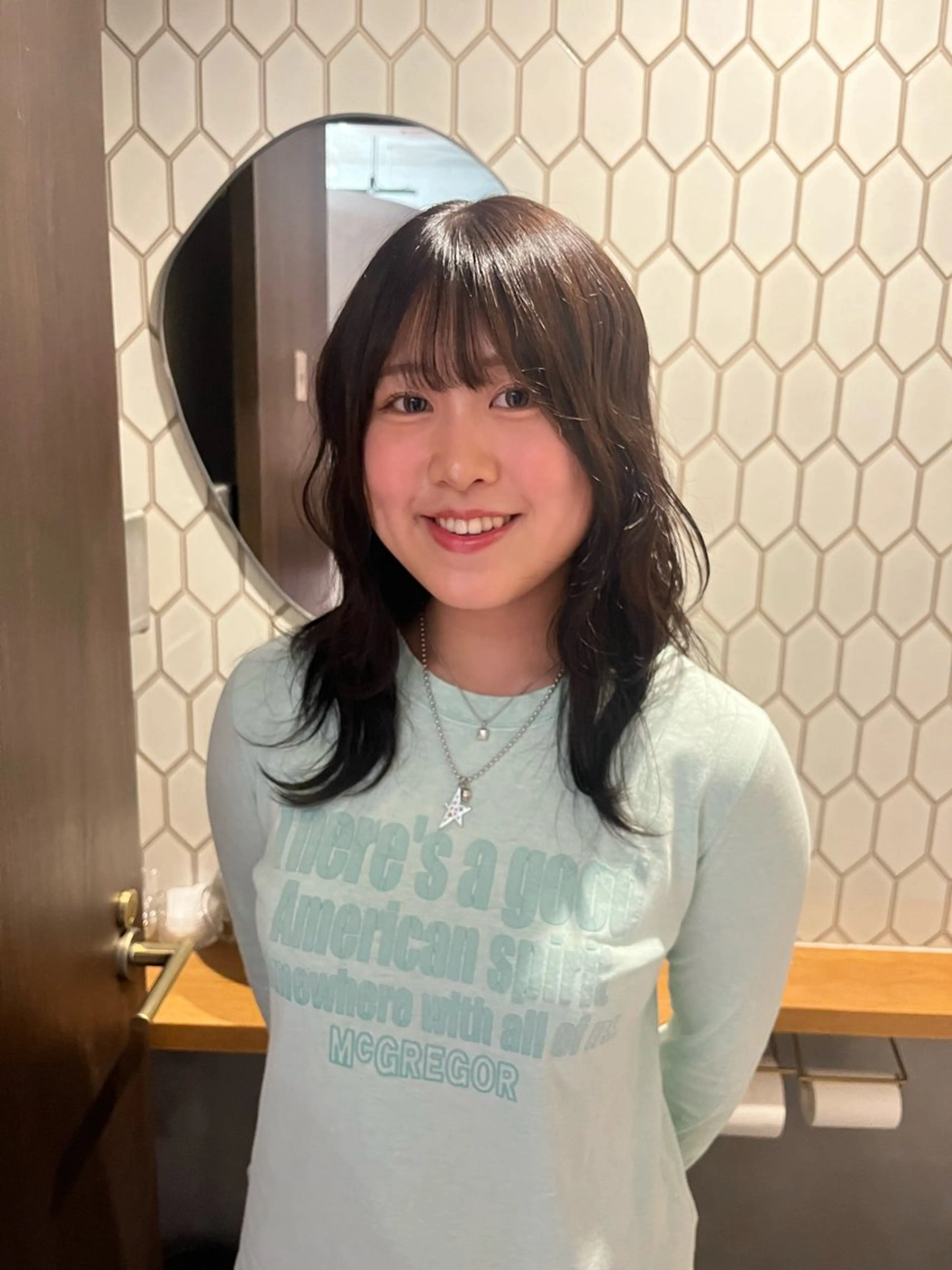 カラー Elilume MIYUのヘアスタイル