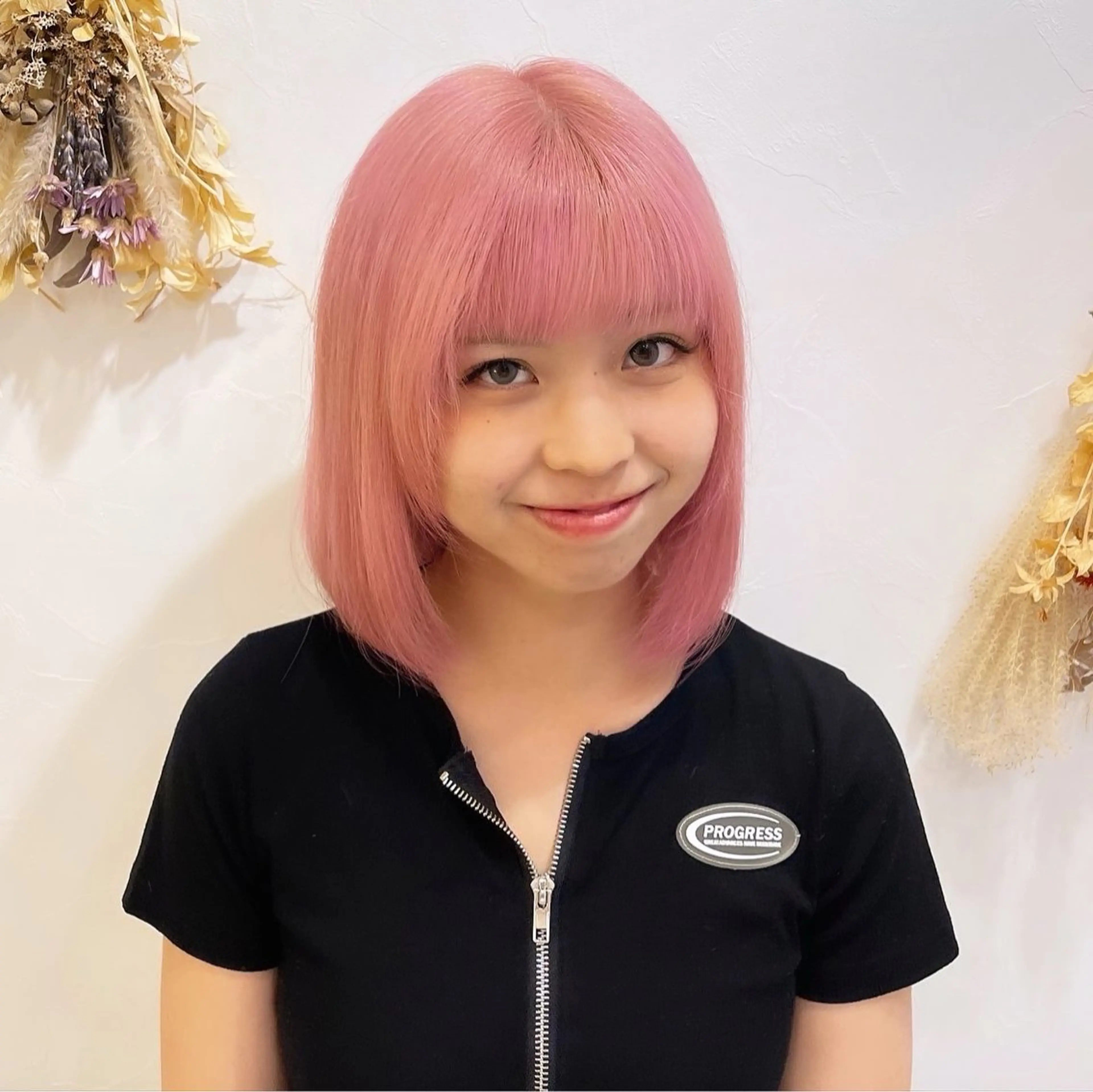 ミディアム カラー 縮毛・酸性ストレート 特化のヘアスタイル