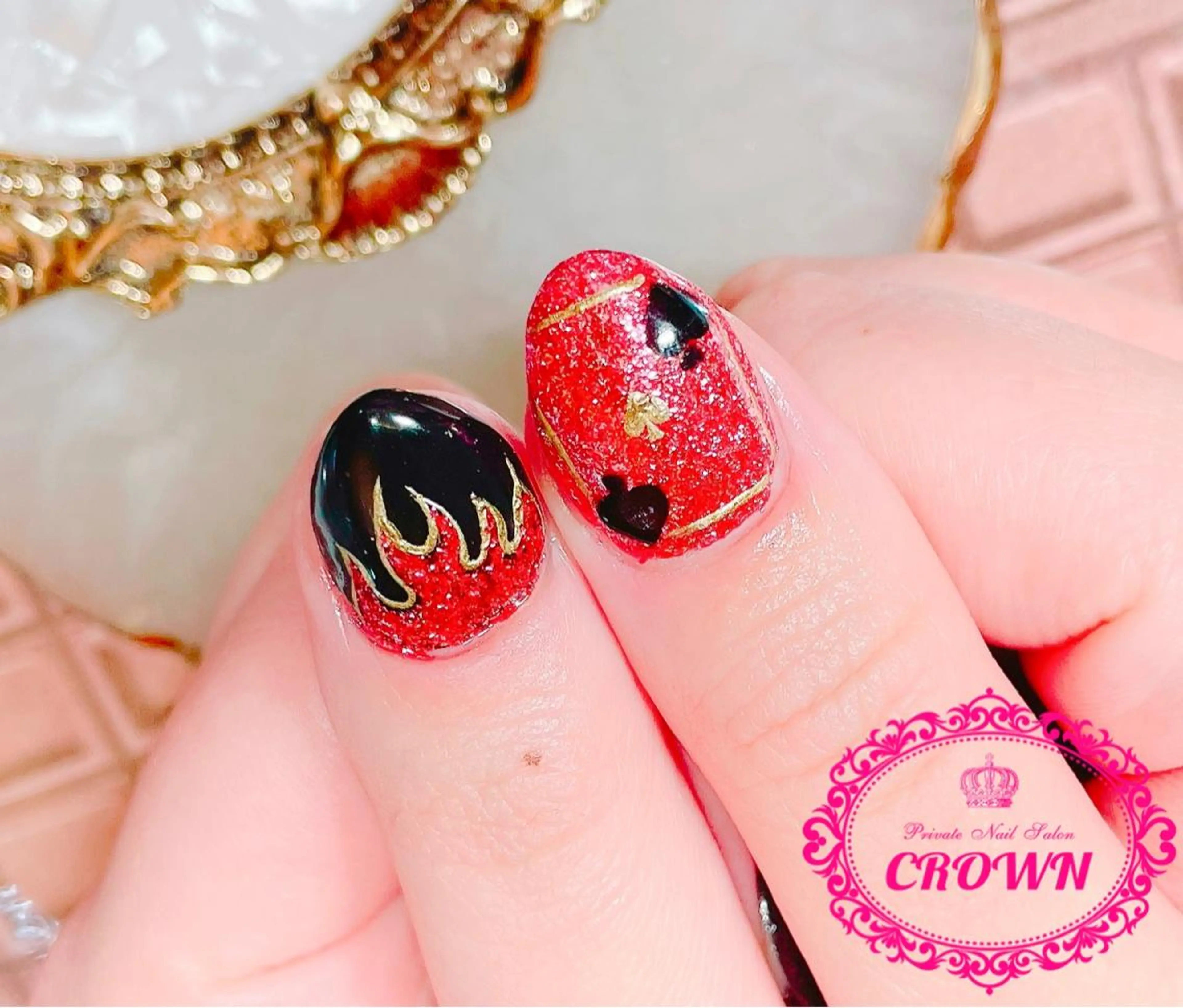 ネイル CROWN プライベートサロンのネイルデザイン